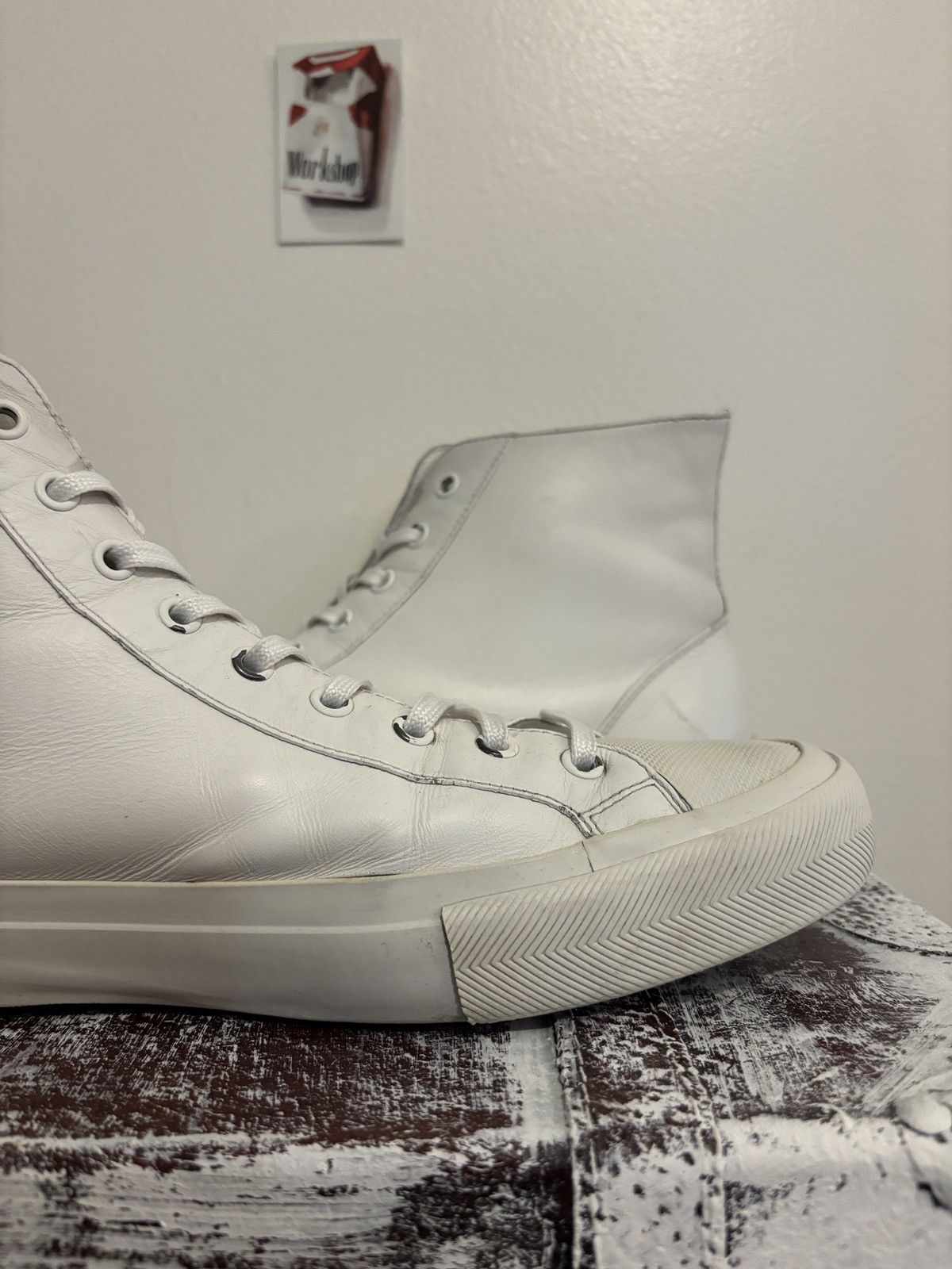 Louis Vuitton Louis Vuitton LV Tattoo White Rainbow Leather Sneaker Size US 9.5 / EU 42-43 - 15 Thumbnail
