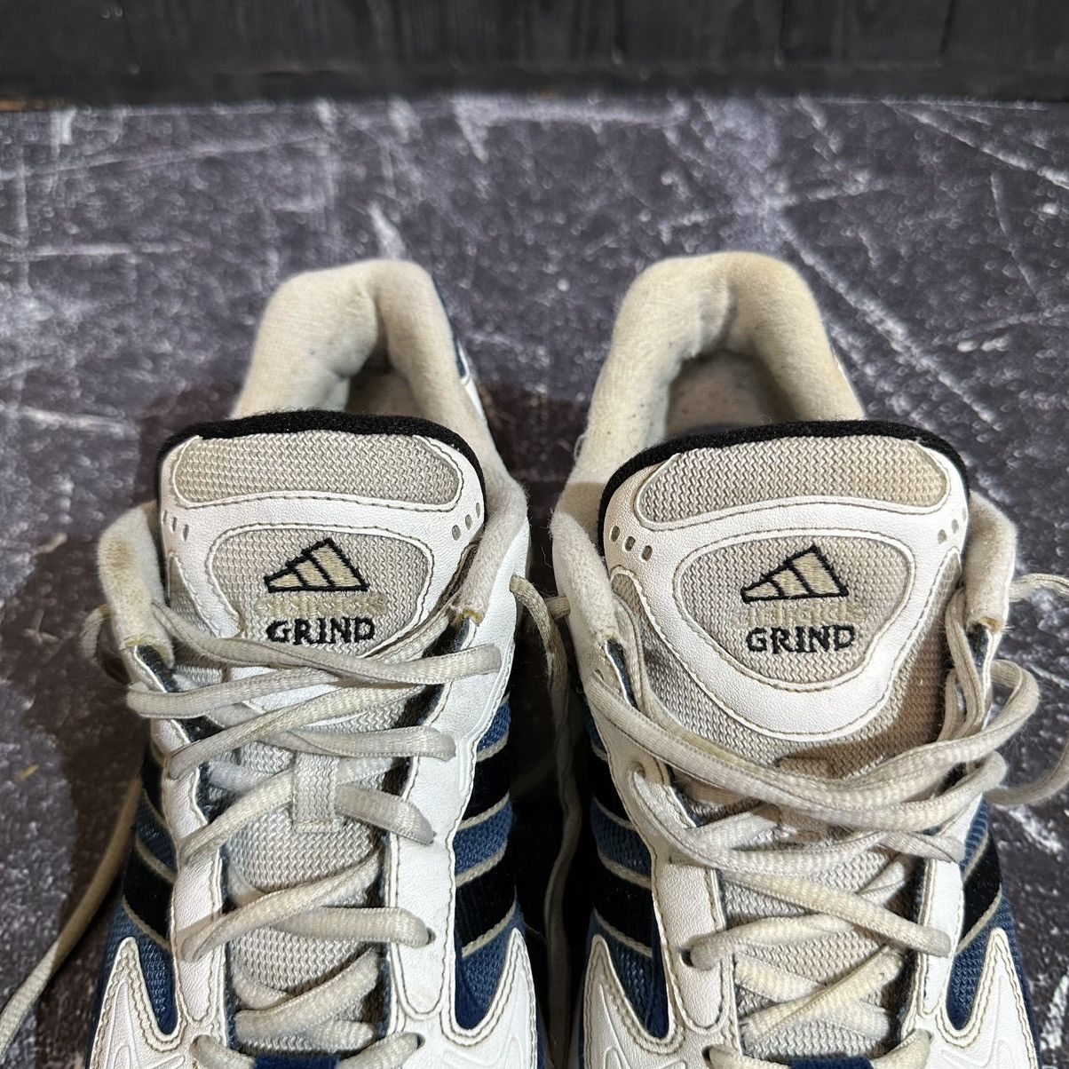 Adidas VINTAGE 99 ADIDAS GRIND Men’s Sneakers Size 9us 42.5FR 27 cm Size US 9 / EU 42 - 14 Thumbnail