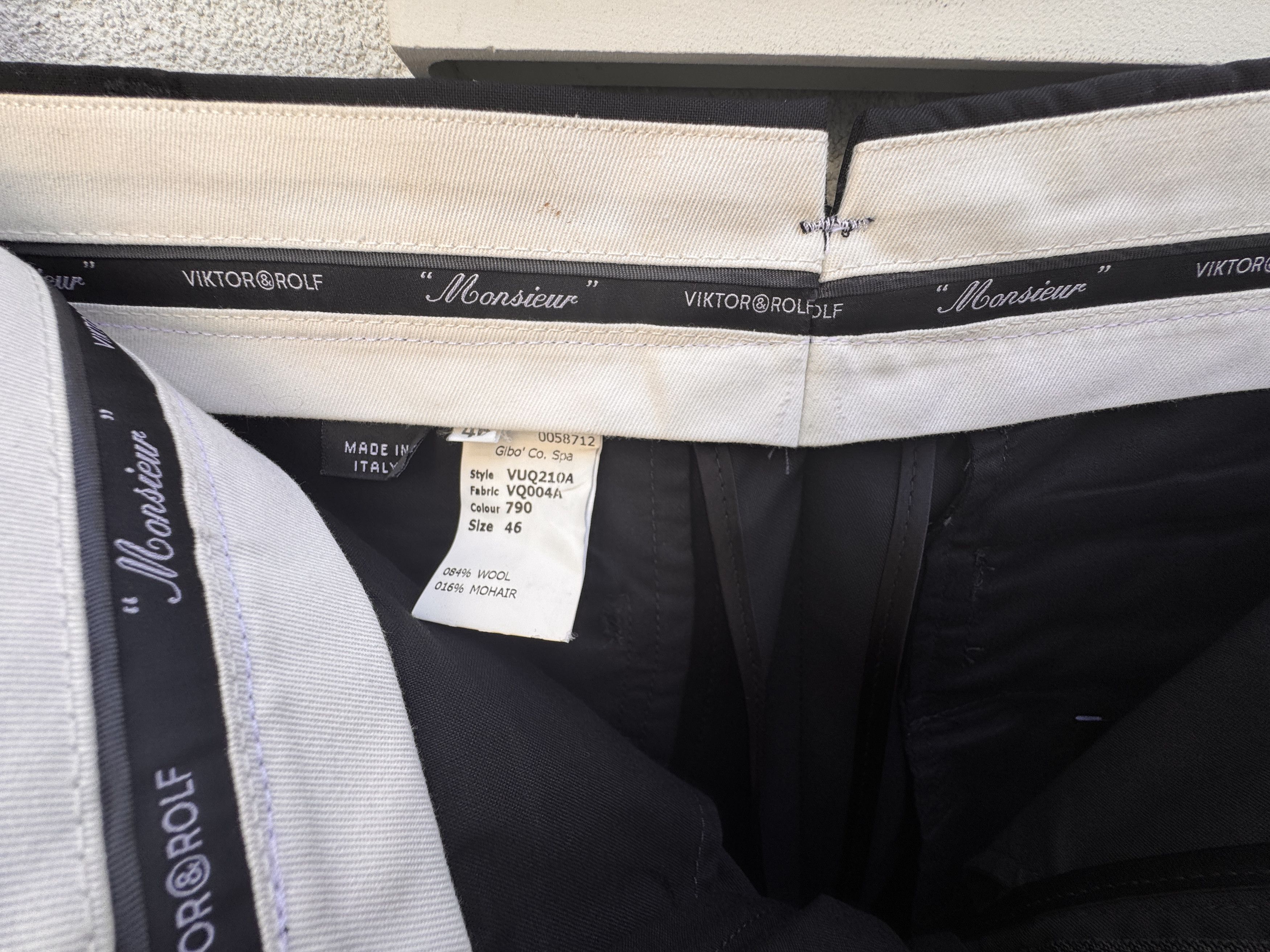 Viktor & Rolf Viktor & Rolf Fine Wool MohairTrousers Catwalk Zipper IT 46 Size US 30 / EU 46 - 8 Thumbnail