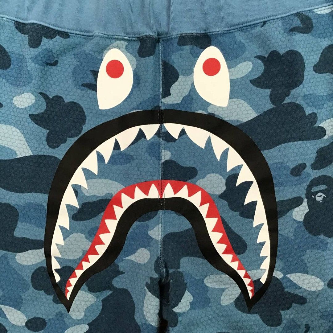 Bape BAPE HONEYCOMB camo shark sweat shorts APE ★size XL Size US 36 / EU 52 - 2 Thumbnail