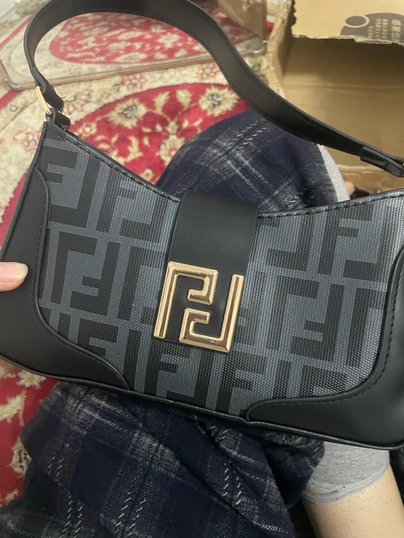 Other French Minimal Baguette Shoulder Bag Size ONE SIZE - 1 Thumbnail
