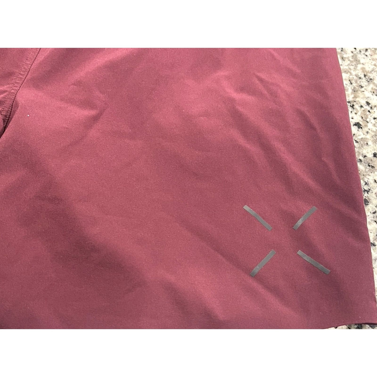 Ten Thousand Ten Thousand Interval Shorts Mens Large 7" Burgundy Polyester Blend Lined Pockets Athletic 7 in Inseam Cross Training Running Gym Track & Field Size US 33 - 3 Thumbnail