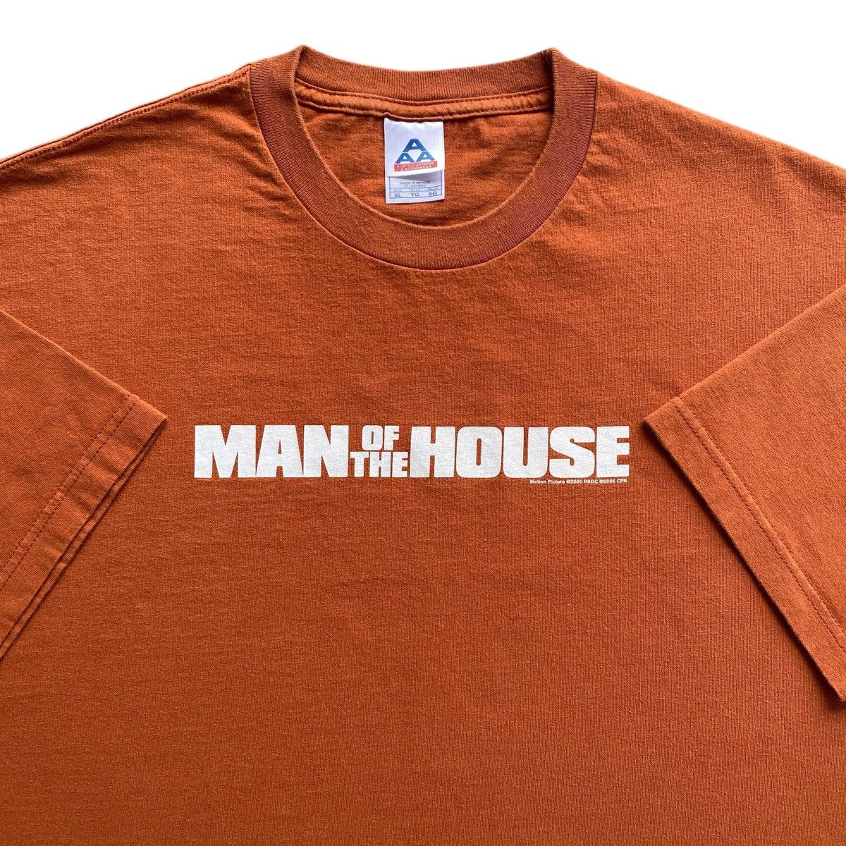 Vintage Vintage Movie 2000s Man Of The House T-Shirt Rare! Size US XL / EU 56 / 4 - 3 Thumbnail