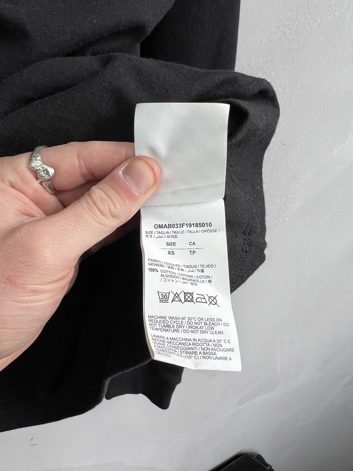 Off-White × Virgil Abloh Off-White Hoodie with t shirt Design Boxy XS man Size US S / EU 44-46 / 1 - 8 Thumbnail