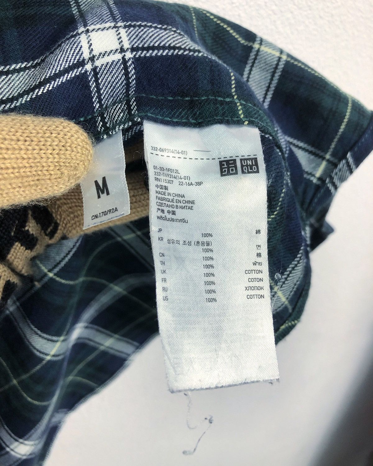 Uniqlo Rare Uniqlo Checkered Flannel Shirt Size US M / EU 48-50 / 2 - 8 Thumbnail