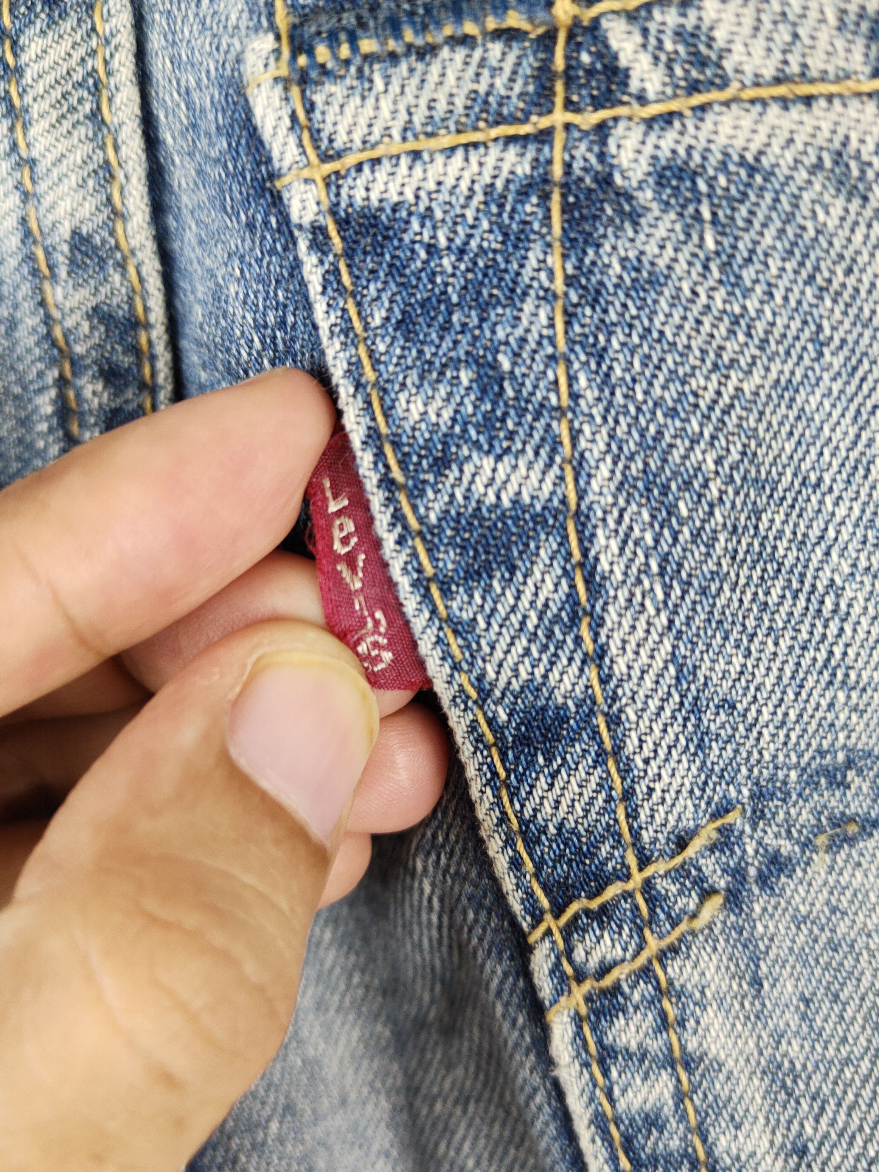 Levi's 502 Levi's Blue Distressed Ripped Jeans #S1639 Size US 31 - 8 Thumbnail