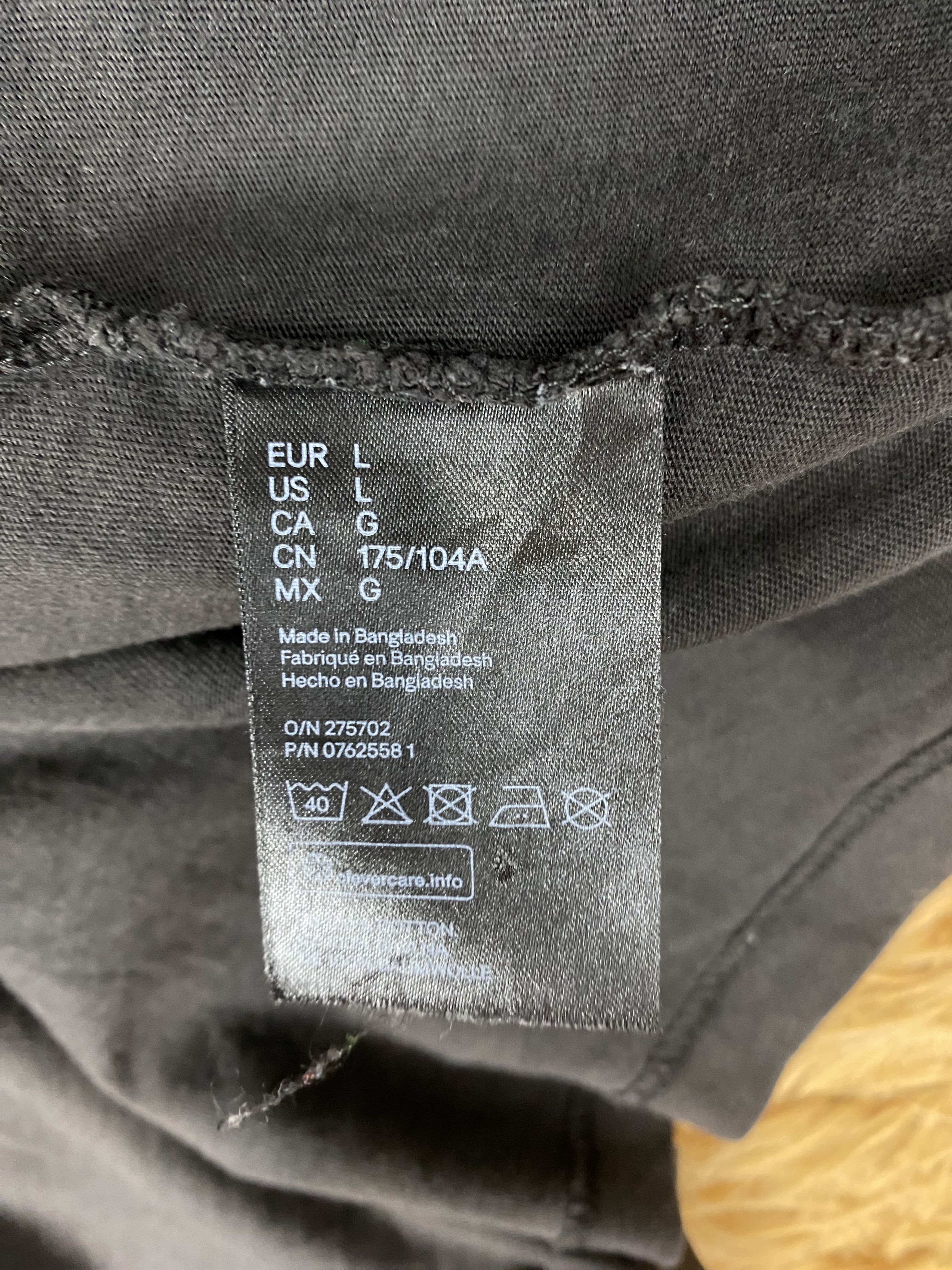 AC/DC Vintage AC DC H&M L.O.G.G Short Sleeve T-Shirts Size US L / EU 52-54 / 3 - 5 Thumbnail