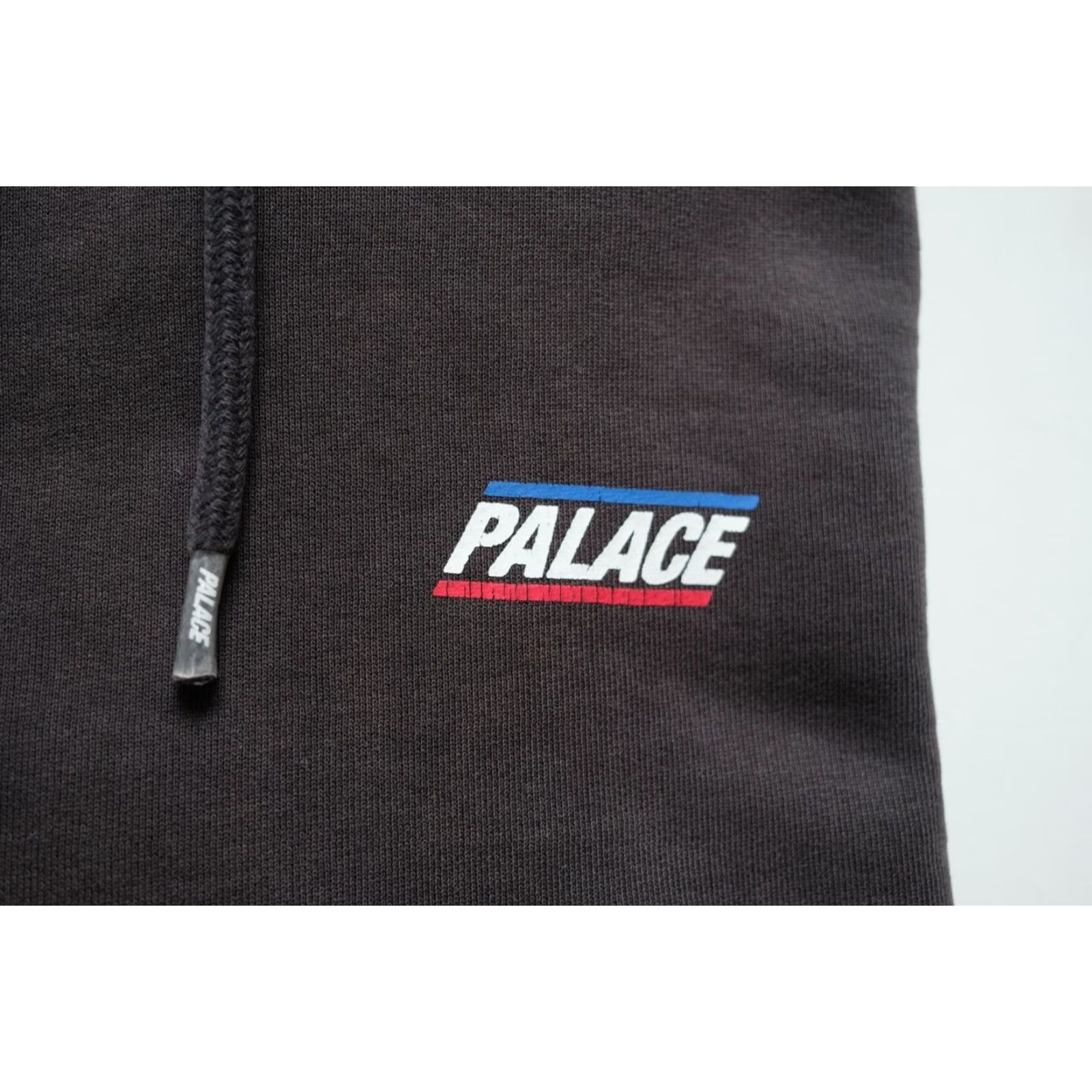 Palace PALACE BASICALLY HOODIE SWEATSHIRT SKATEBOARD Y2K DISTRESSED FADED BLACK M Size Hoodie Mens Regular Pullover Hooded Sweatshirt Size US M / EU 48-50 / 2 - 4 Thumbnail