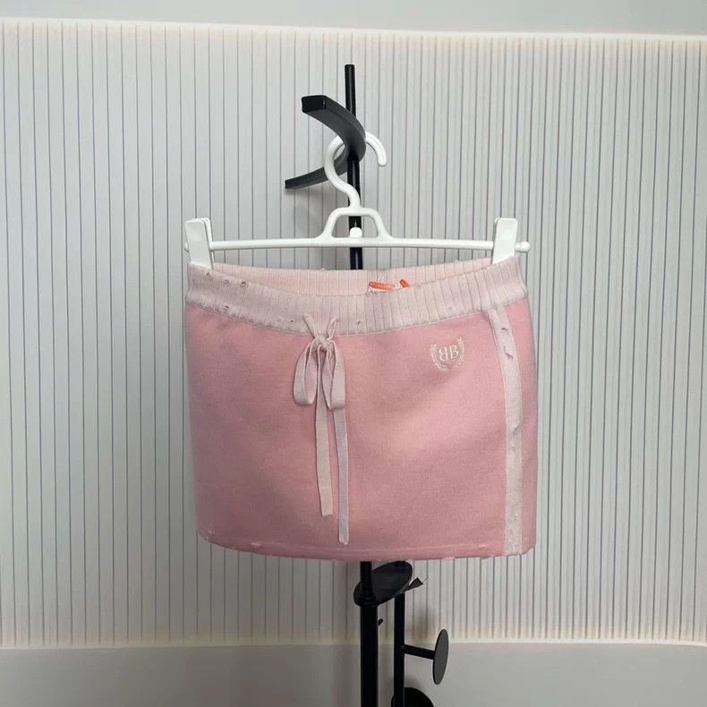 Balenciaga Balenciaga Pink Knit Mini Skirt S Size US 26 / EU 42 - 1 Thumbnail