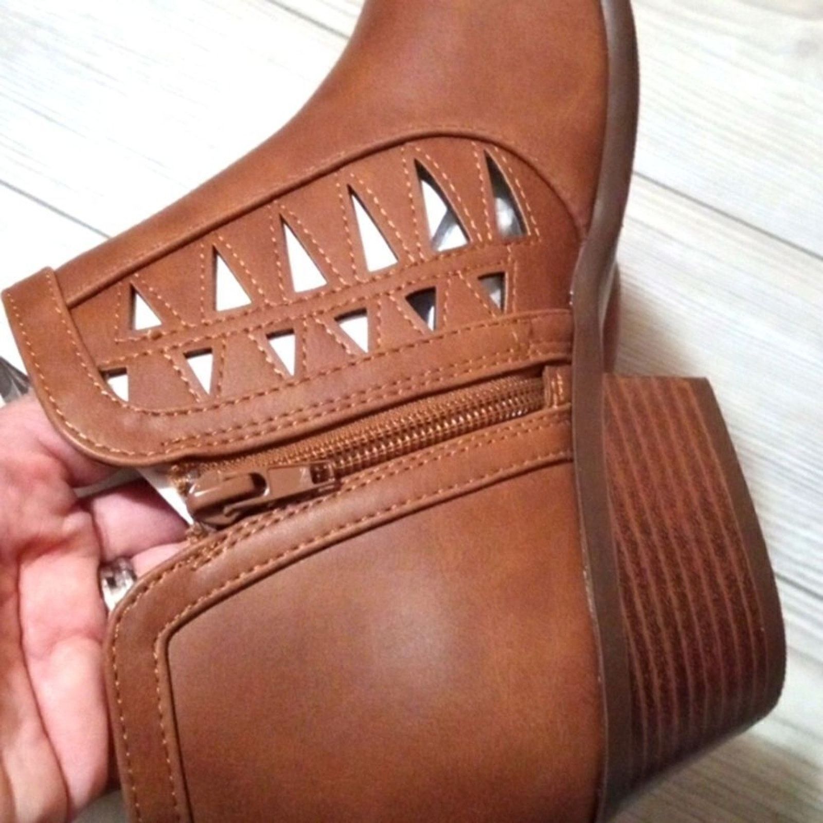Other (S-3405) Soda CHANCE Womens Perforated Booties Sz 10 Size US 10 / IT 40 - 4 Thumbnail