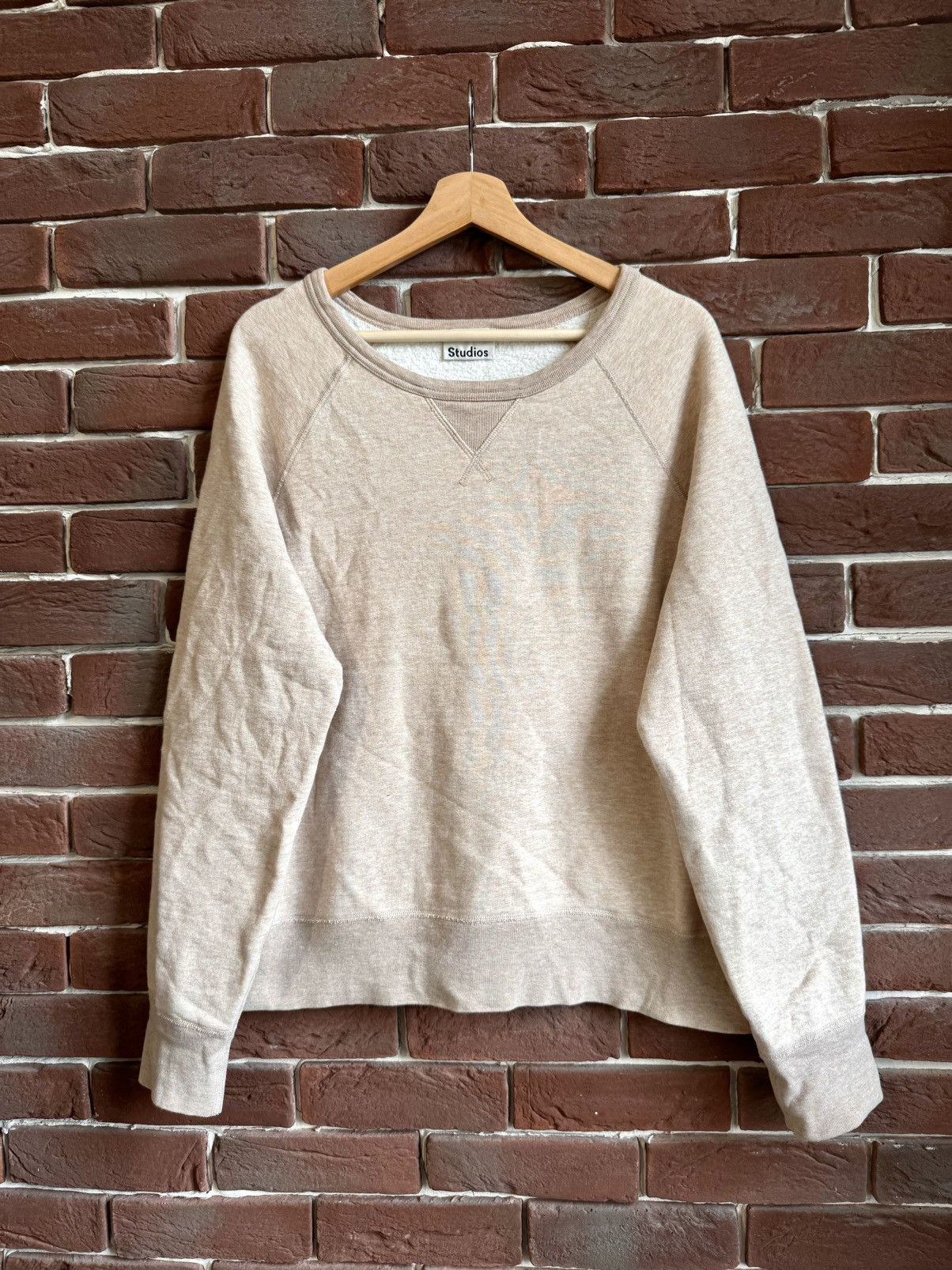 Acne Studios Acne Studios College Basic Crewneck Rare Casual Small Size US S / EU 44-46 / 1 - 1 Thumbnail