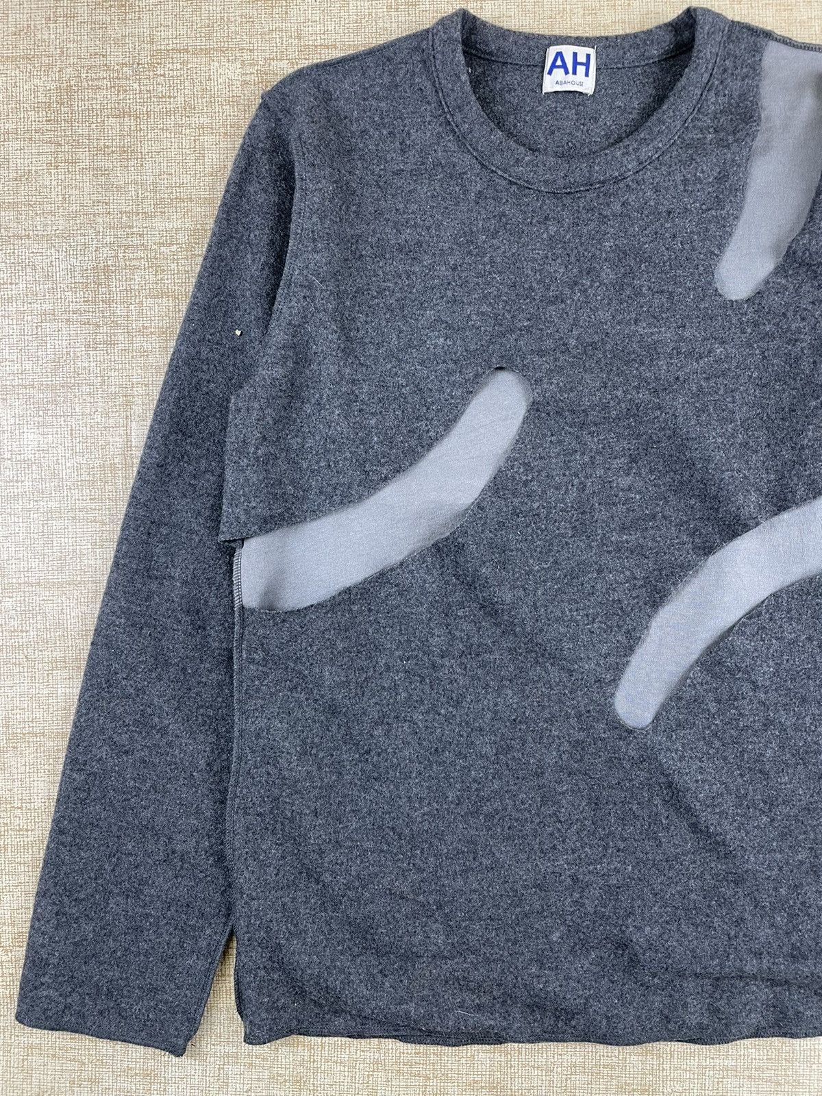 ABAHOUSE × Japanese Brand × Vintage VINTAGE ABAHOUSE AH Japanese Brand Ripped Design Sweatshirt Size US M / EU 48-50 / 2 - 2 Thumbnail