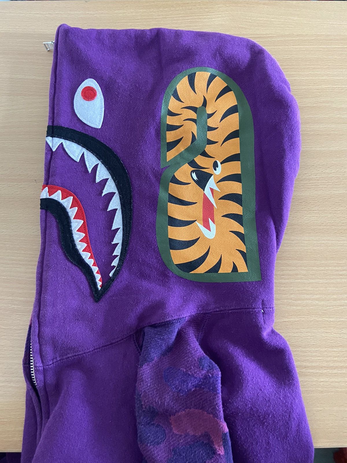 Bape Bape shark Purple camo hoodie Size US M / EU 48-50 / 2 - 3 Thumbnail