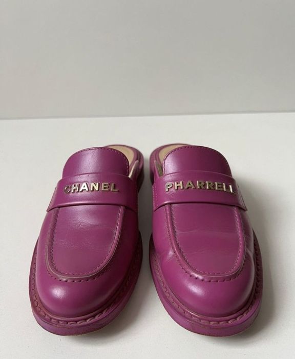 Chanel 2024 pharrell mules