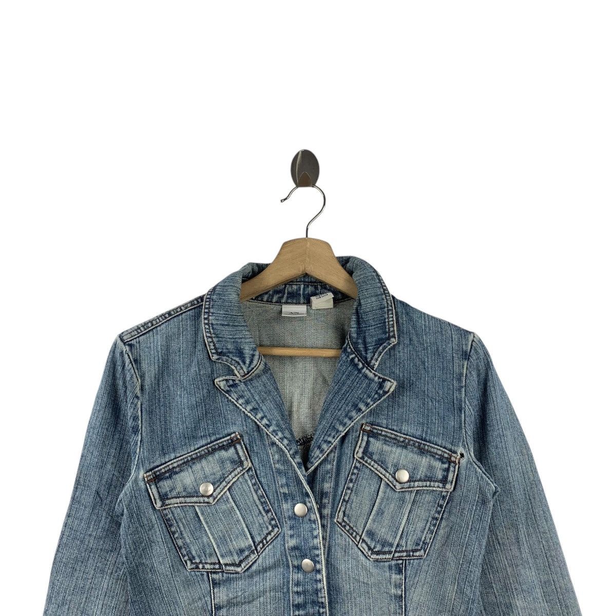Armani Exchange Vintage ARMANI EXCHANGE Natural Dye Jeans Denim Jacket Size S / US 4 / IT 40 - 2 Thumbnail