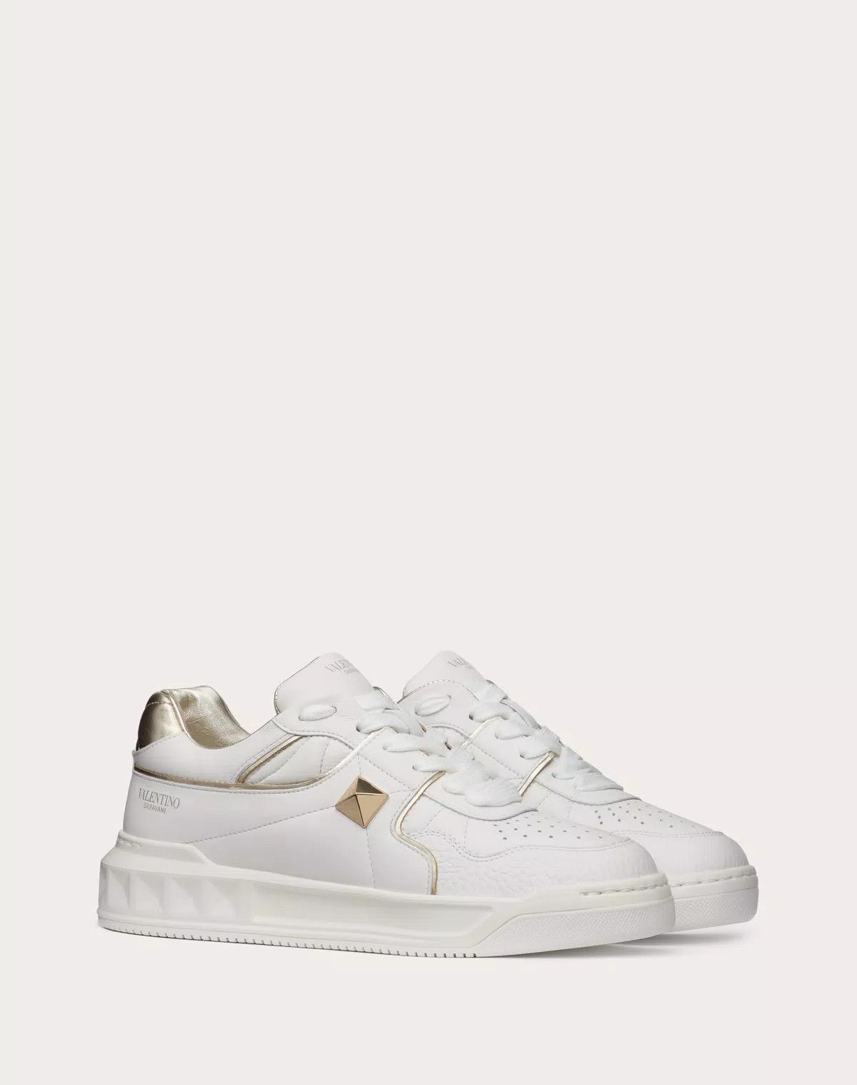 Valentino o1s1wg110625 One Stud Low-Top Calfskin Sneaker in White Size US 10.5 / IT 40.5 - 2 Thumbnail