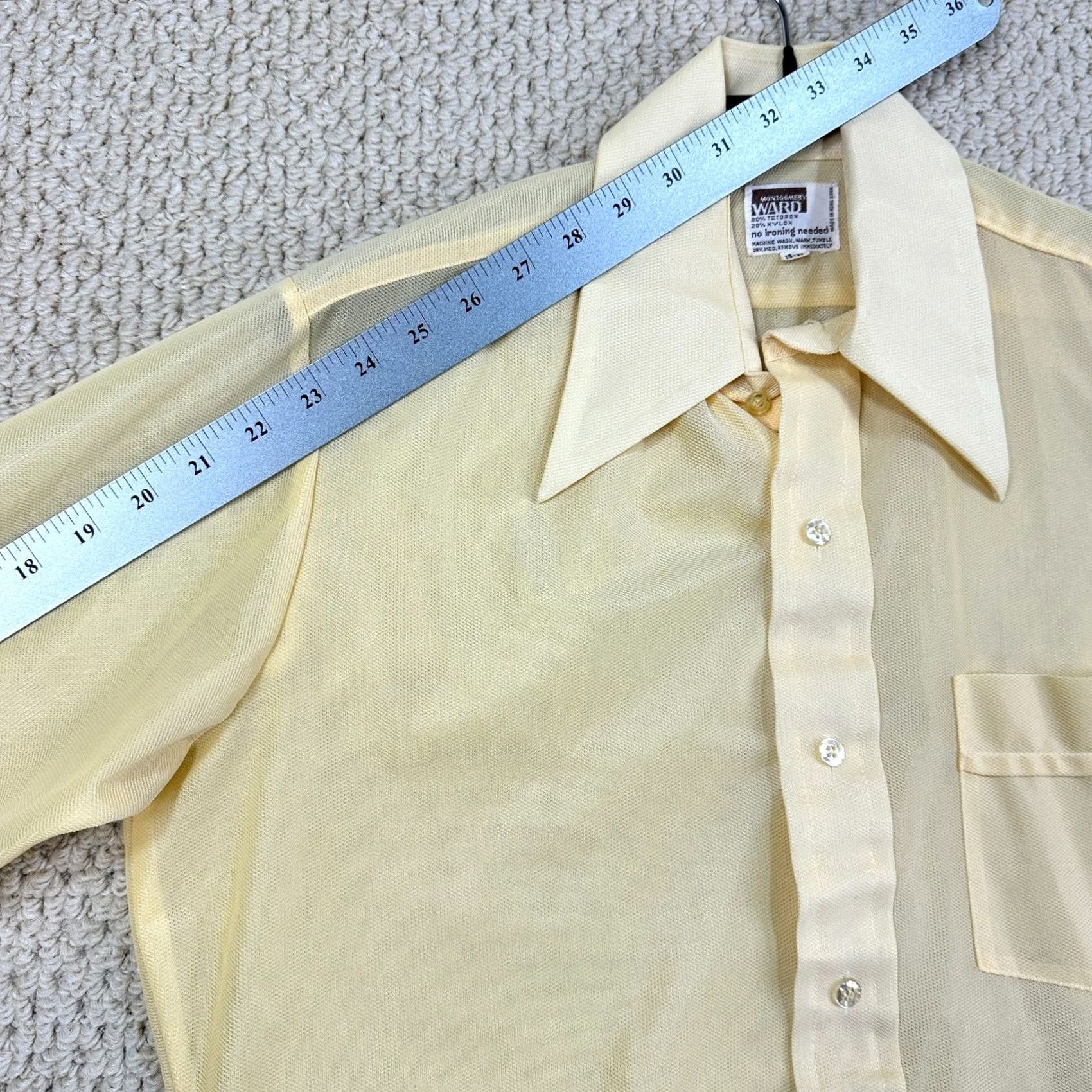 Vintage VINTAGE Montgomery Ward Shirt Men 15-33 Yellow Disco Sheer Lightweight Dagger Collar Button-Front Long Sleeve 1970s Mod Hippie Disco Clubwear Mens Size US M / EU 48-50 / 2 - 7 Thumbnail