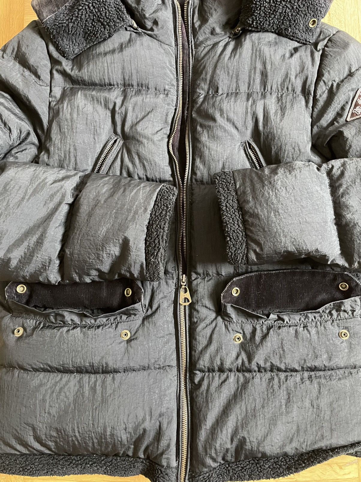 Armani × Emporio Armani × Giorgio Armani Armani Jeans puffer jacket Size US M / EU 48-50 / 2 - 4 Thumbnail