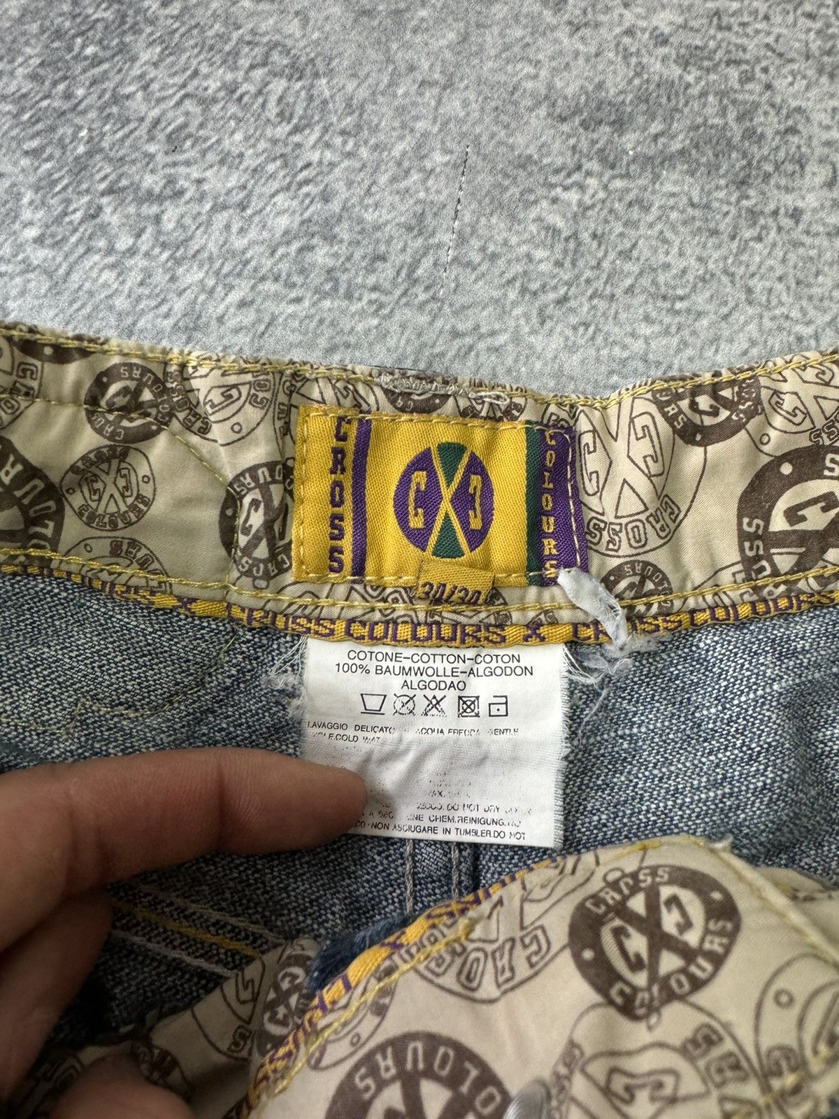 Cross Colours Vintage Cross Colours JNCO Style Shorts Size 34 Size US 34 / EU 50 - 6 Thumbnail