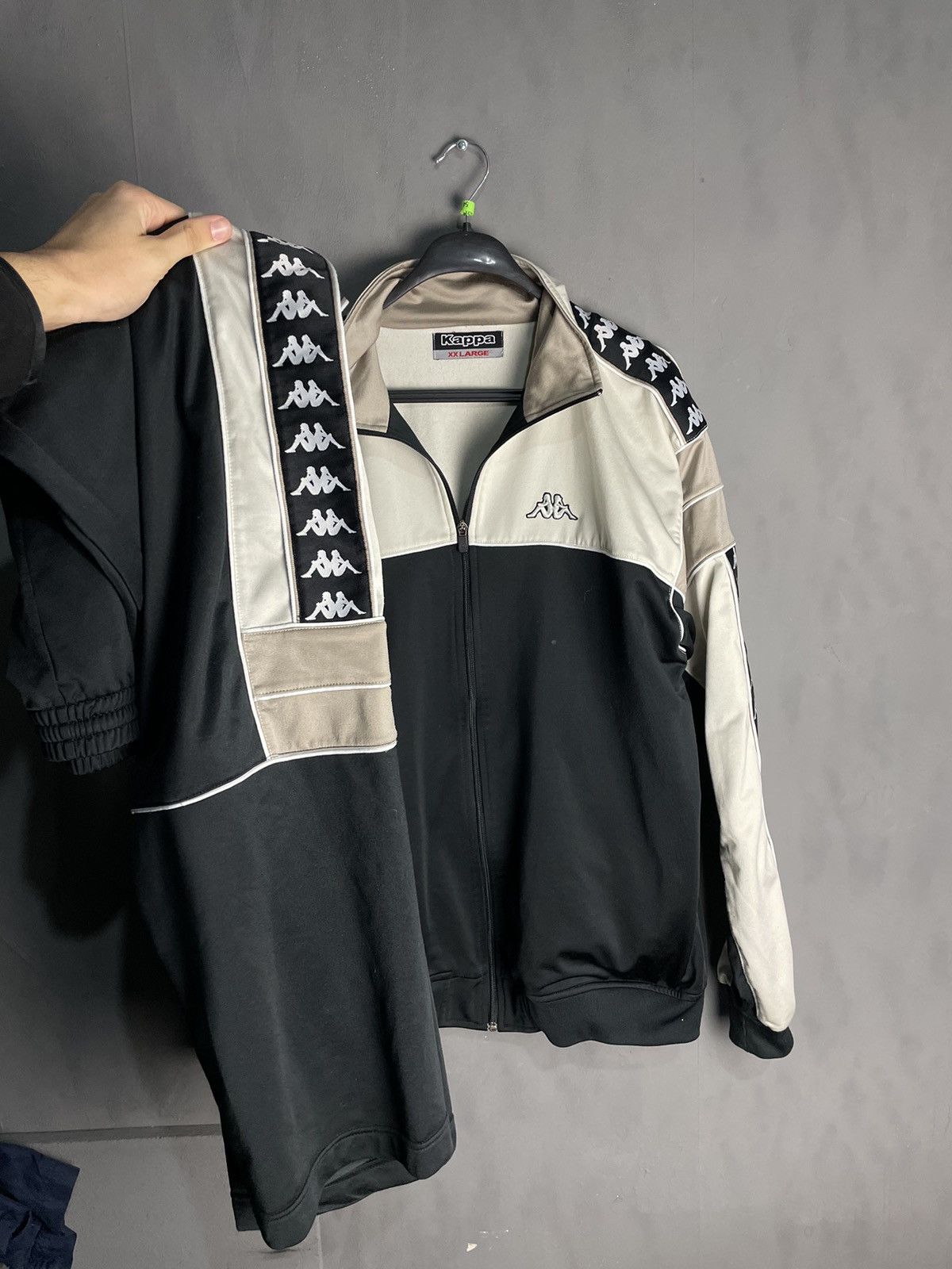 Kappa Rare Kappa Track Suit Vintage Mens Size XL Streetwear Y2K Size US XL / EU 56 / 4 - 1 Thumbnail