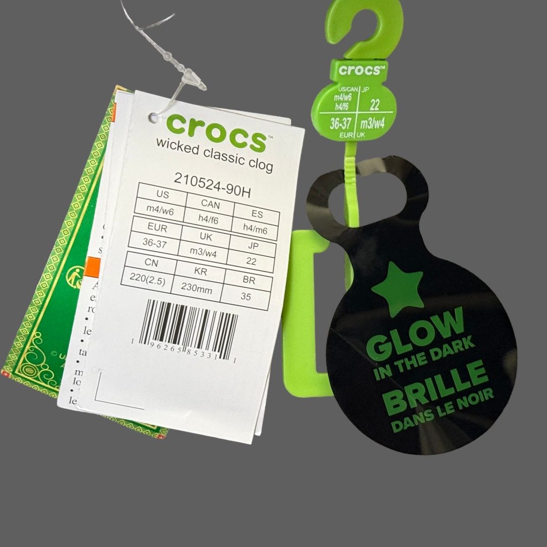 Crocs Crocs x Wicked Elphaba Classic Clog Glow In The Dark M4 W6 Size US 5 / EU 37 - 6 Thumbnail