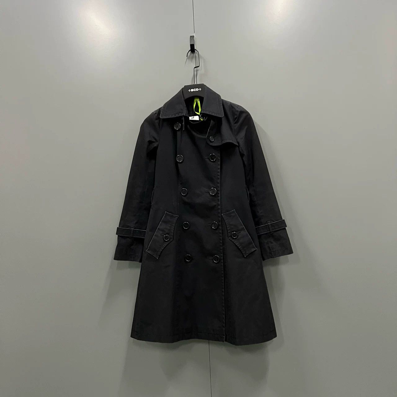 Burberry Burberry Black Double-Breasted Trench Coat 38 Size S / US 4 / IT 40 - 1 Thumbnail
