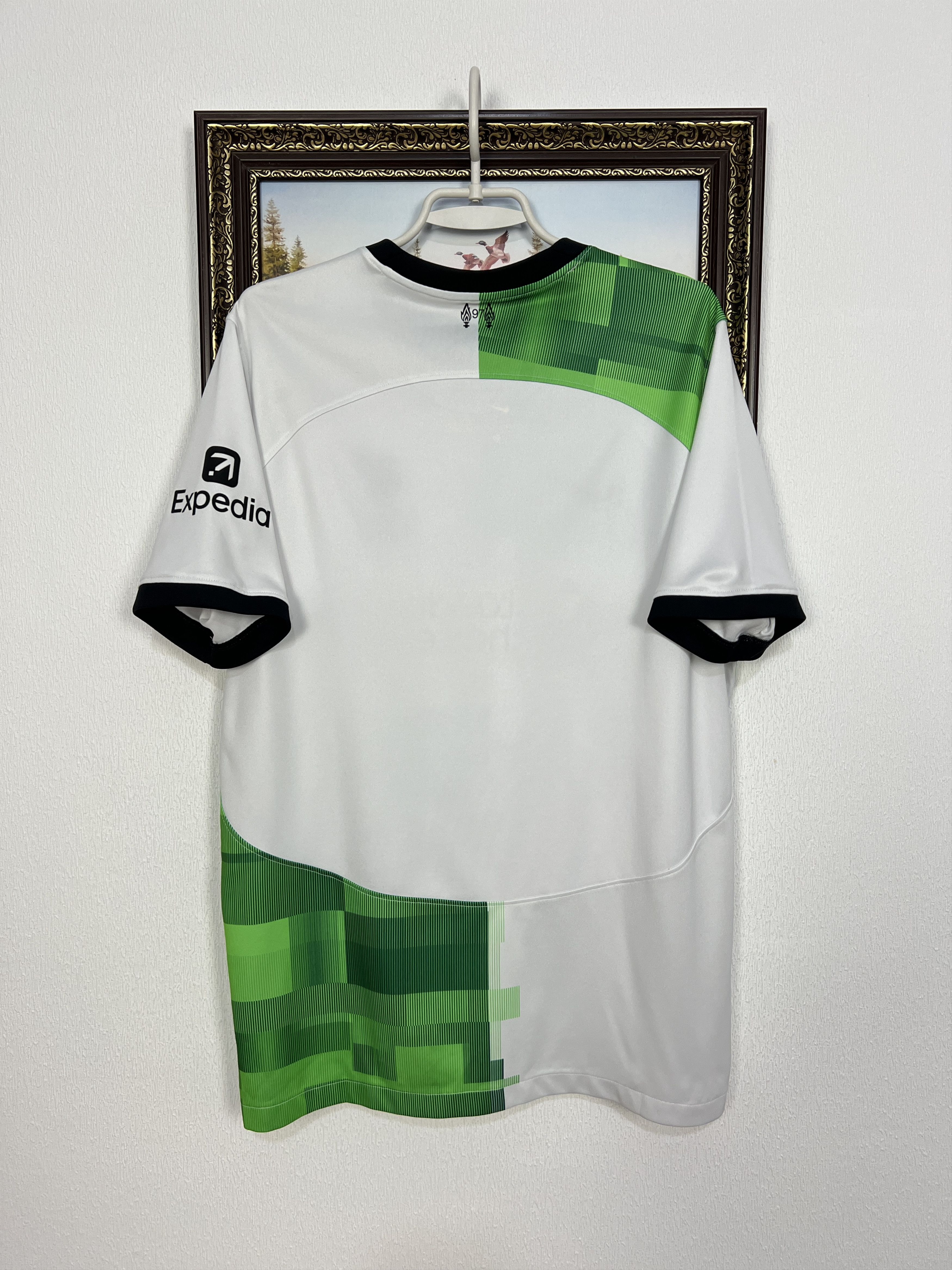 Nike Liverpool Away football shirt 2023 Soccer Nike Jersey Trikot Size US L / EU 52-54 / 3 - 6 Thumbnail