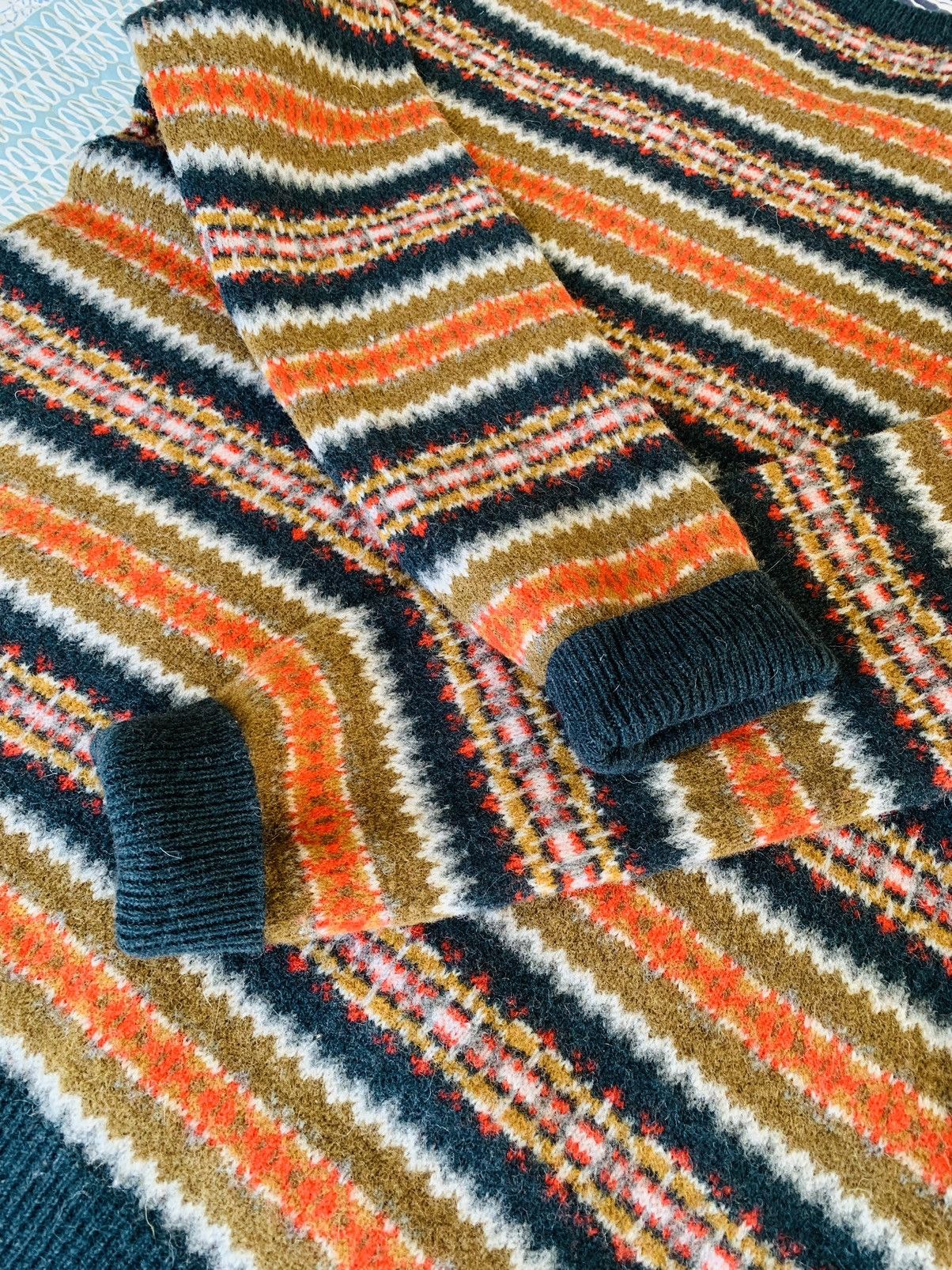 Vintage Harris Wilson x Fair Isle Crewneck Lambswool Sweater Size L / US 10 / IT 46 - 7 Thumbnail