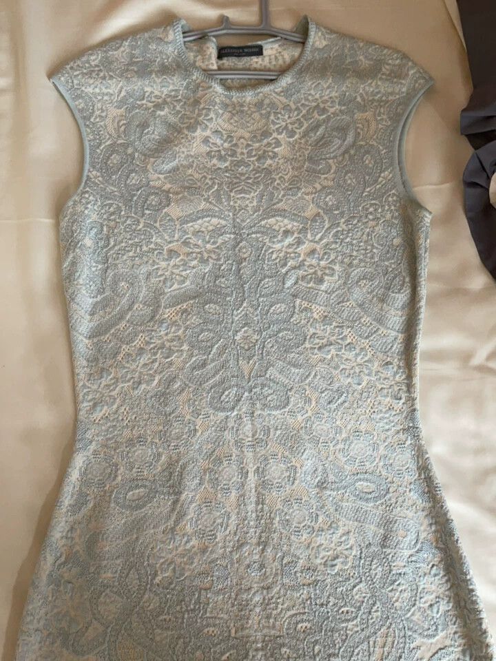 Alexander McQueen MCQ Alexander McQueen Dress in Excellent Condition- DMC Size 22" - 1 Thumbnail