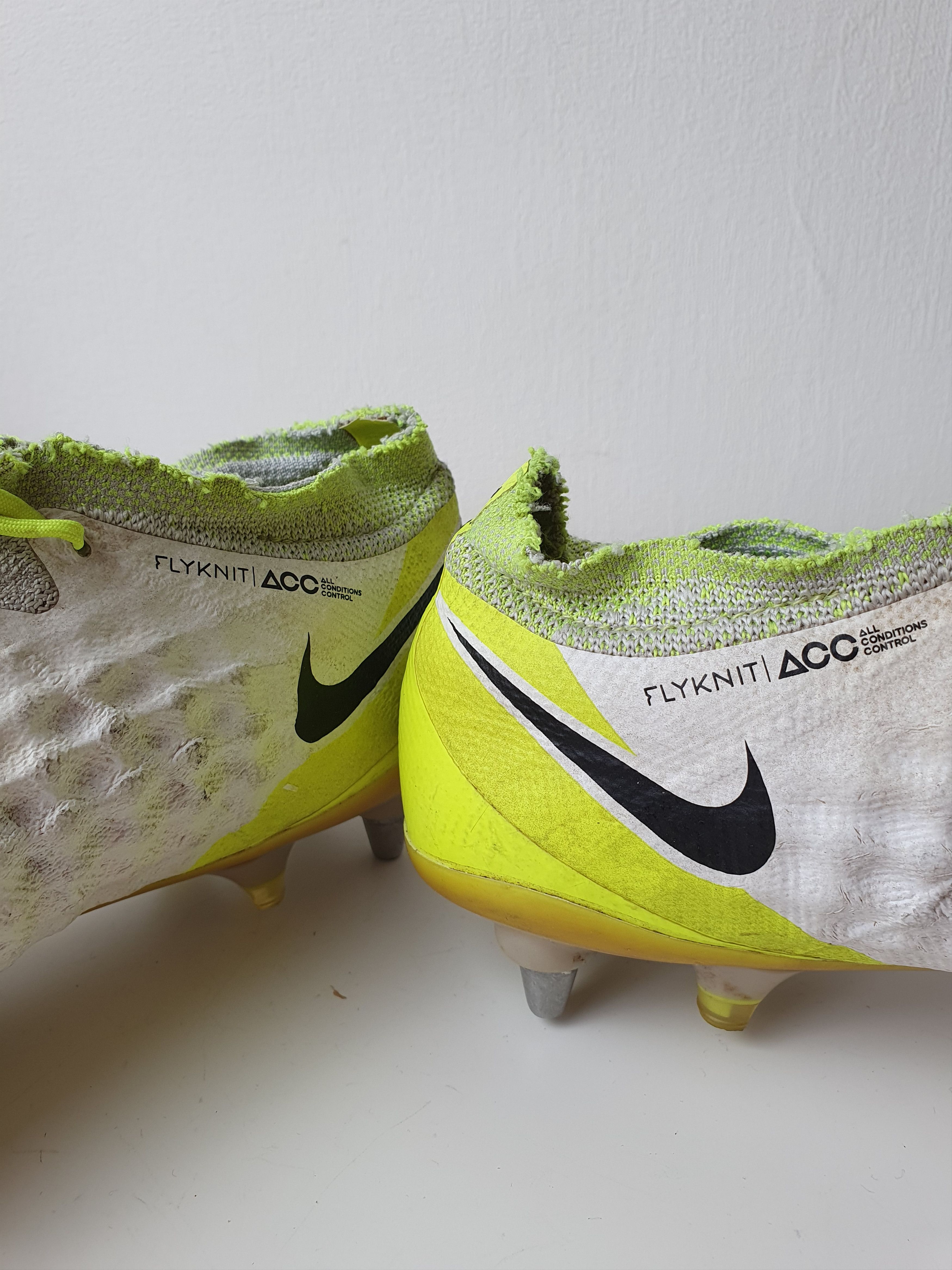 Nike Football Caps Nike Magista Obra 2 SG Pro ACC ANTI CLOG Size US 10 / EU 43 - 16 Thumbnail