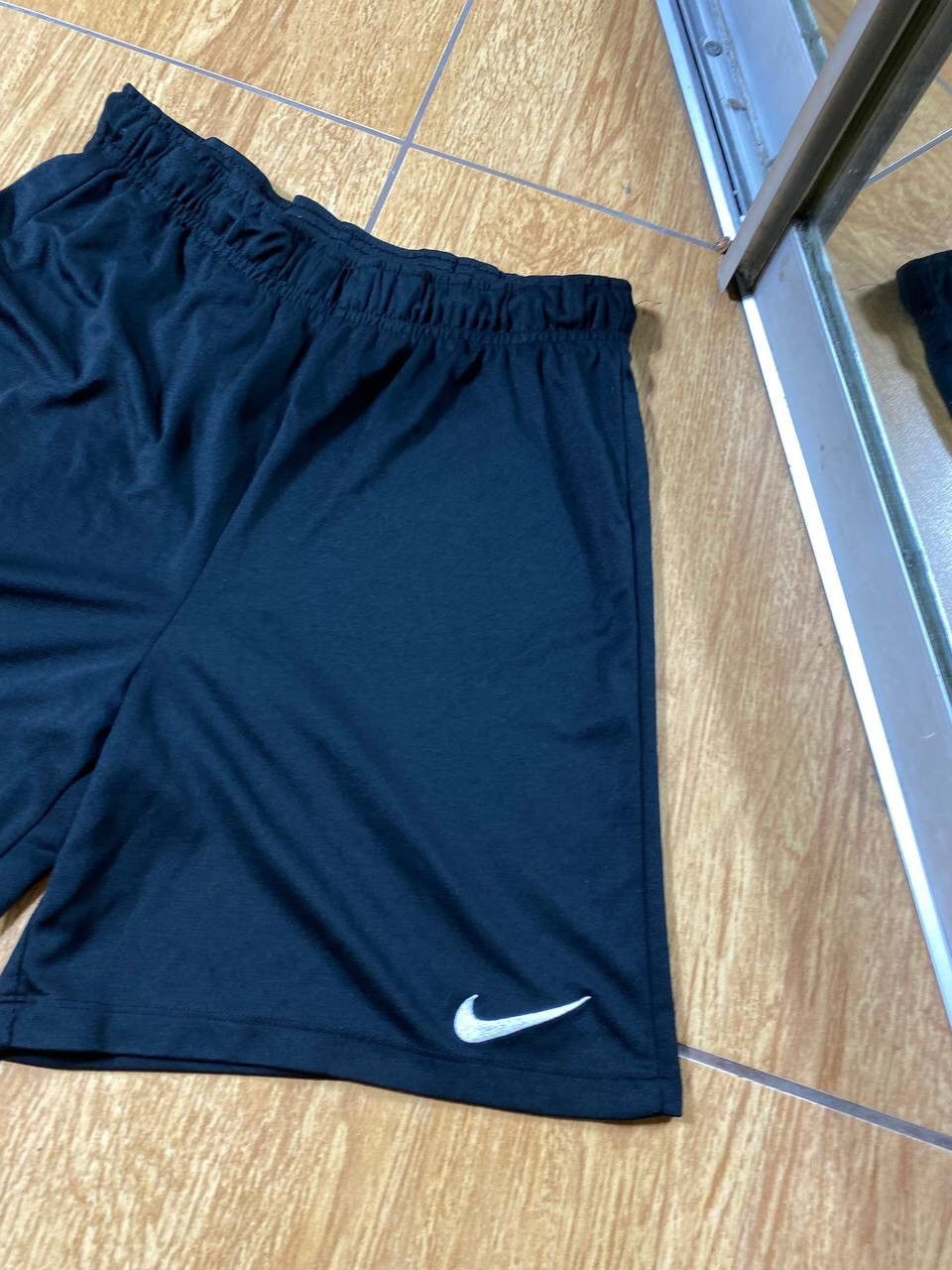 Nike × Vintage Nike Dri Fit Shorts Streetwear Swoosh Casual Y2K Vintage Size US 36 / EU 52 - 14 Thumbnail