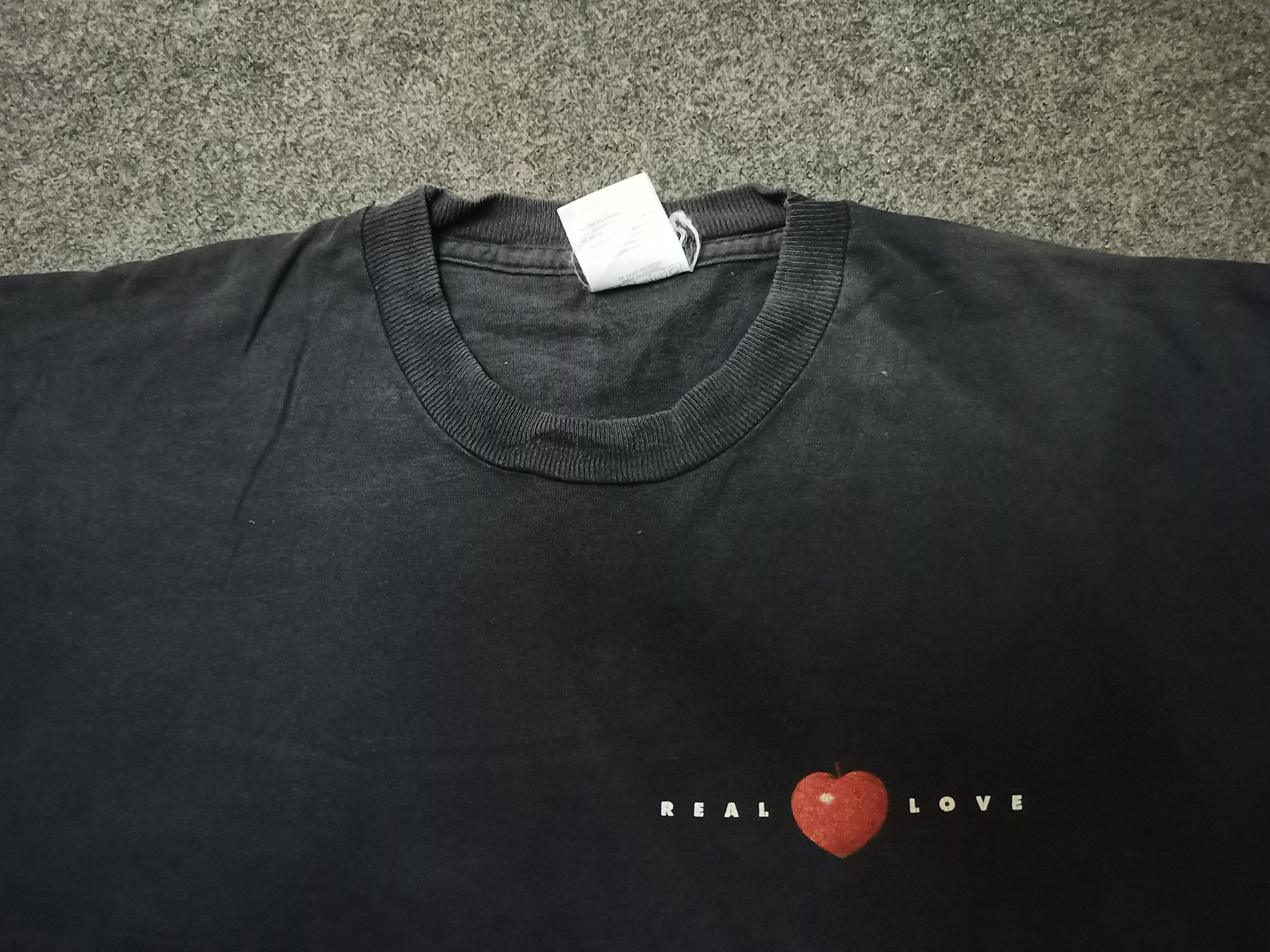 Band Tees × Vintage Vintage 90s Band The Beatles : Real Love Size US XL / EU 56 / 4 - 7 Thumbnail