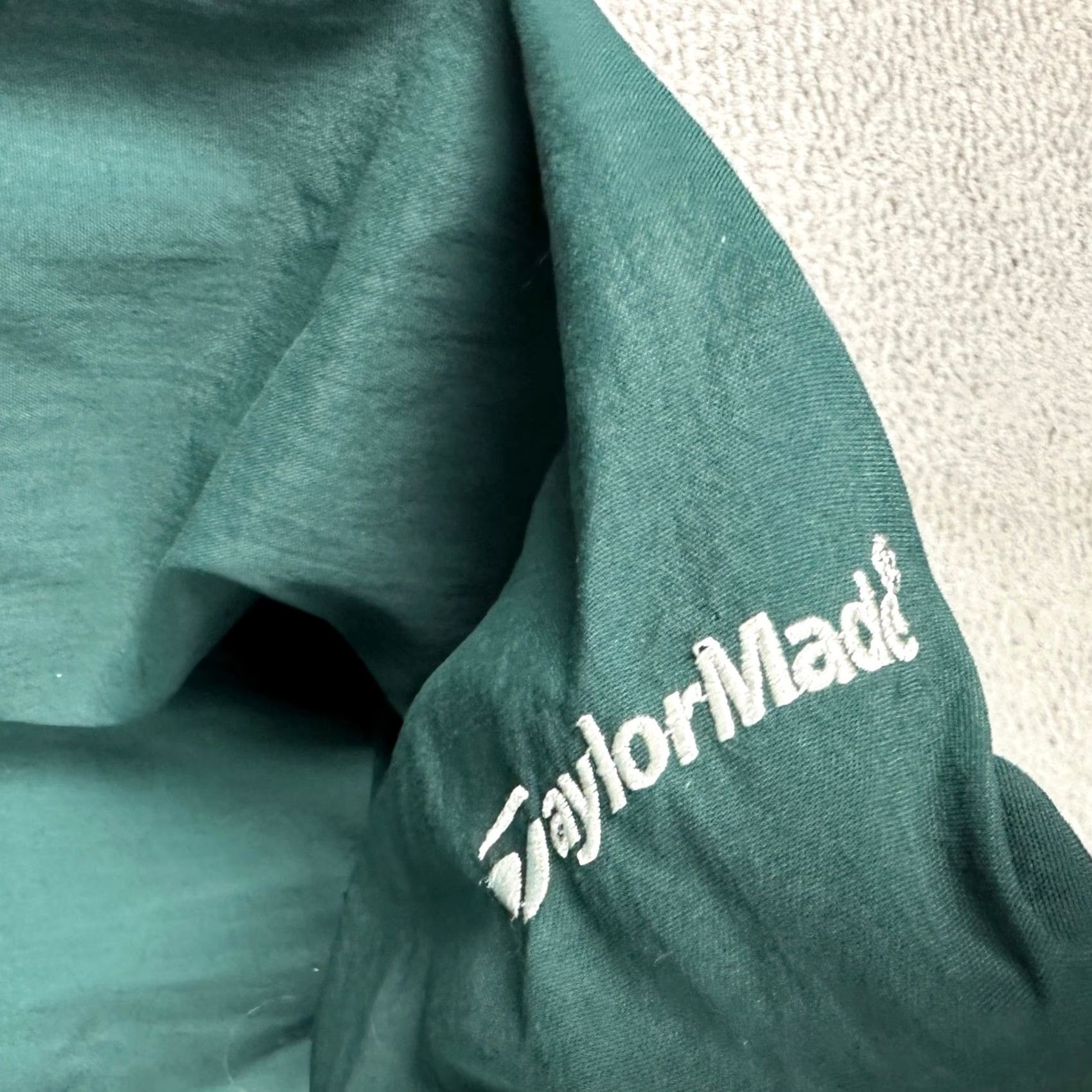 TaylorMade VINTAGE TaylorMade Windbreaker Jacket Mens 2XL Green Pullover Lightweight V-Neck Golf Athletic Casual Travel Size US XXL / EU 58 / 5 - 6 Thumbnail