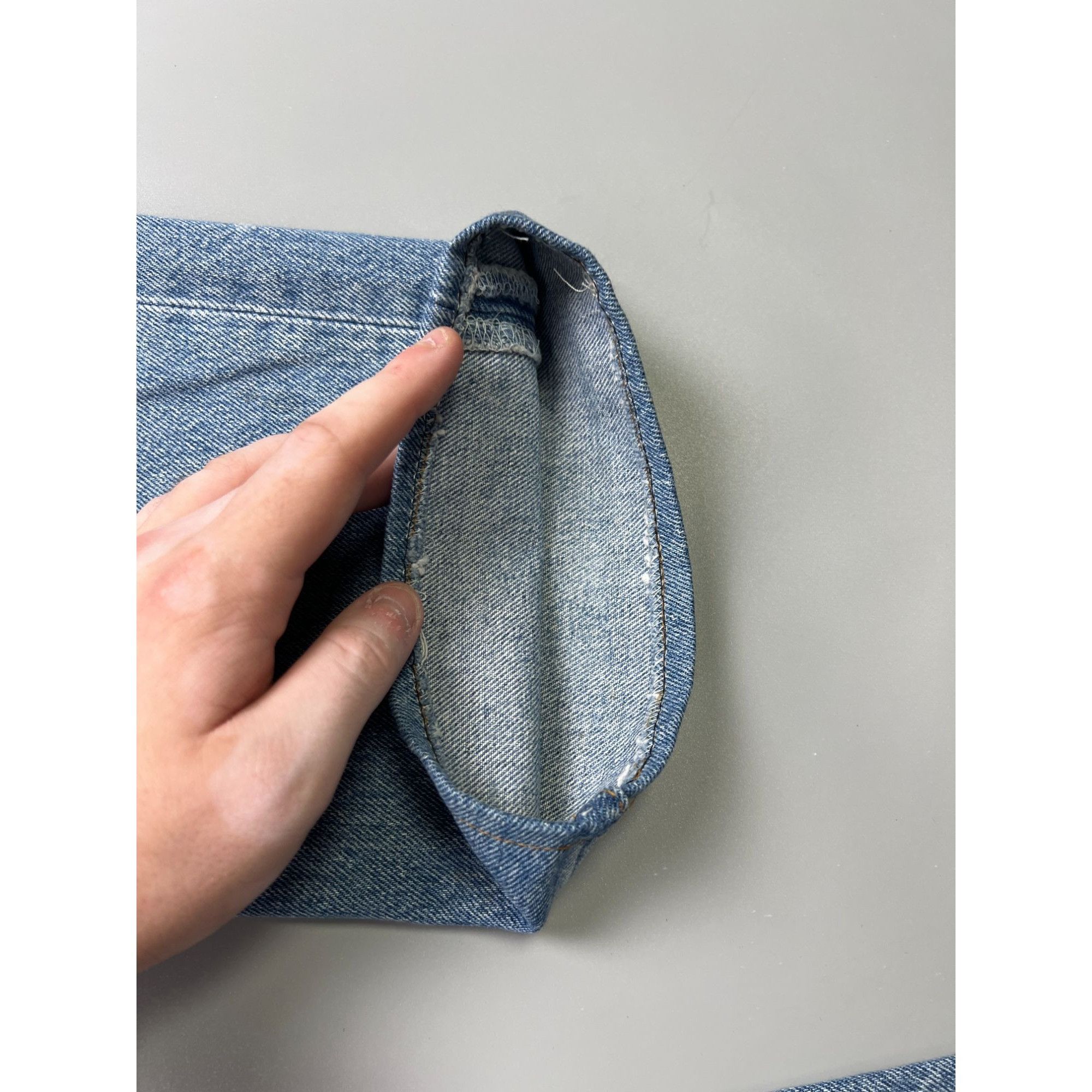 Levi's Levi’s 501 Made in USA Light Wash Denim Jeans Pants (Y0895) Size US 32 / EU 48 - 11 Thumbnail