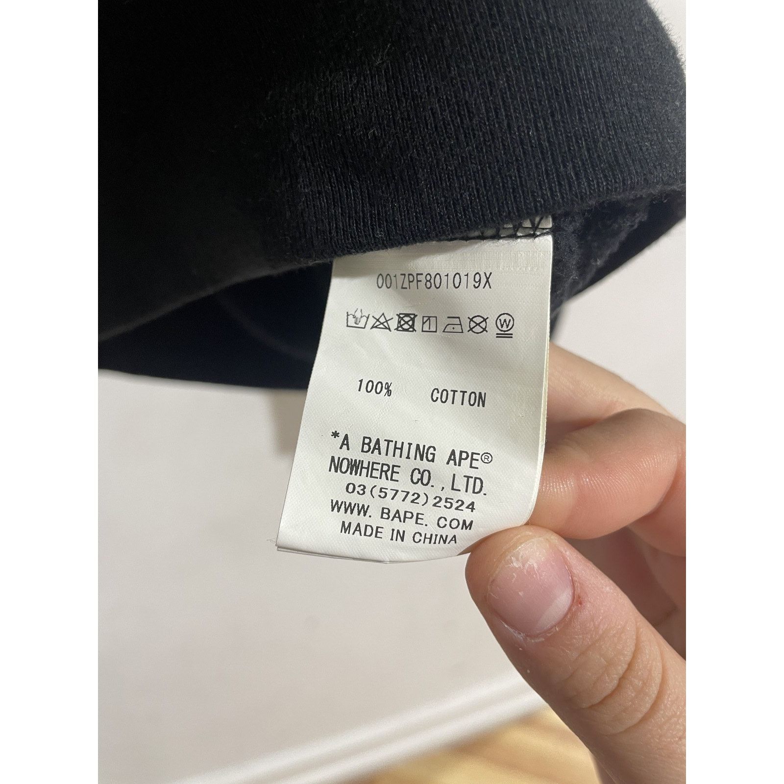 Bape A BATHING APE SWAROVSKI GRAPHIC ZIP UP SIZE XL PREOWNED Size US XL / EU 56 / 4 - 8 Thumbnail