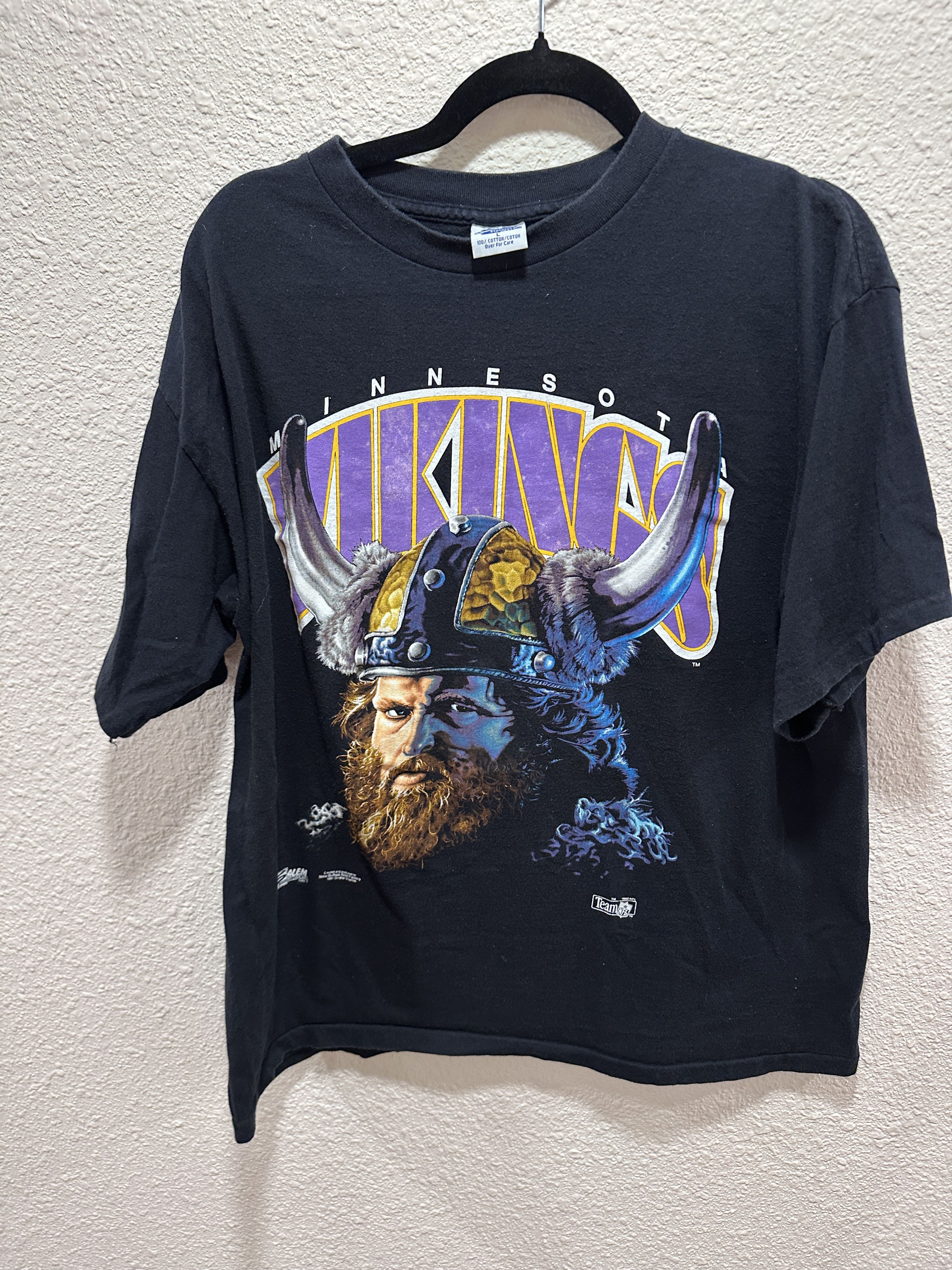 NFL Vintage Minnesota Vikings beard t-shirt 90s NFL Size US L / EU 52-54 / 3 - 1 Thumbnail