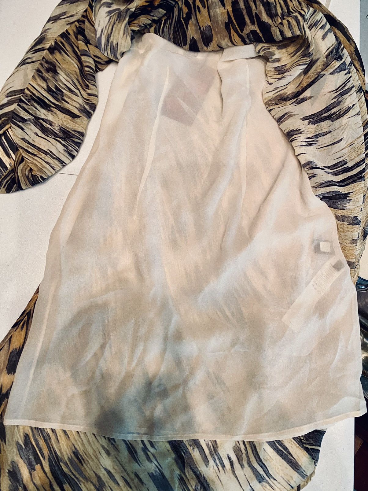 Roberto Cavalli Roberto Cavalli 🇮🇹 Foxy Lady Asymétrique Vert Léopard NWT Size XS / US 0-2 / IT 36-38 - 14 Thumbnail