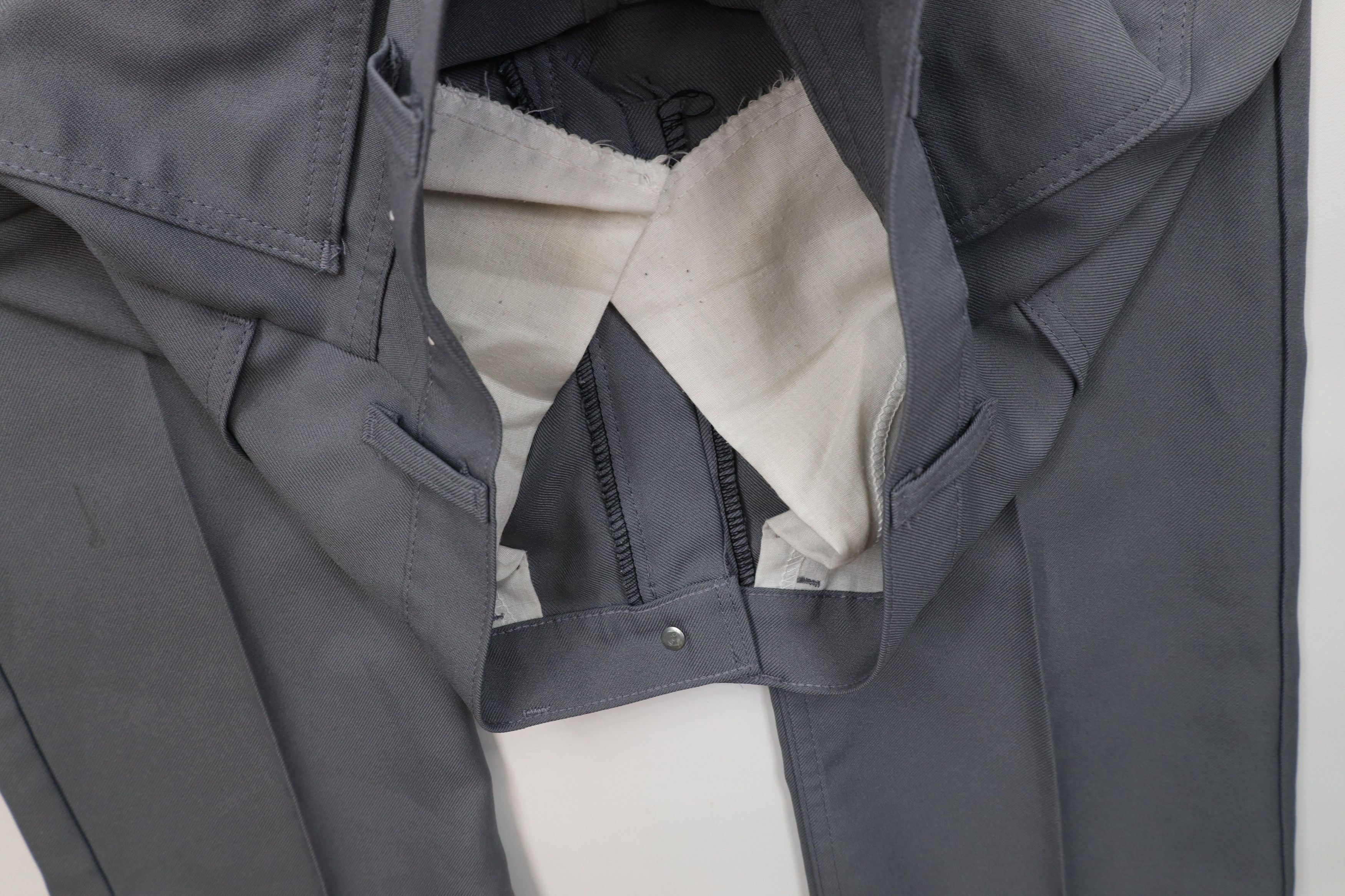 Levi's Vintage 70s Levis 517 Wide Leg Western Chino Pants Gray USA Size US 32 / EU 48 - 8 Thumbnail
