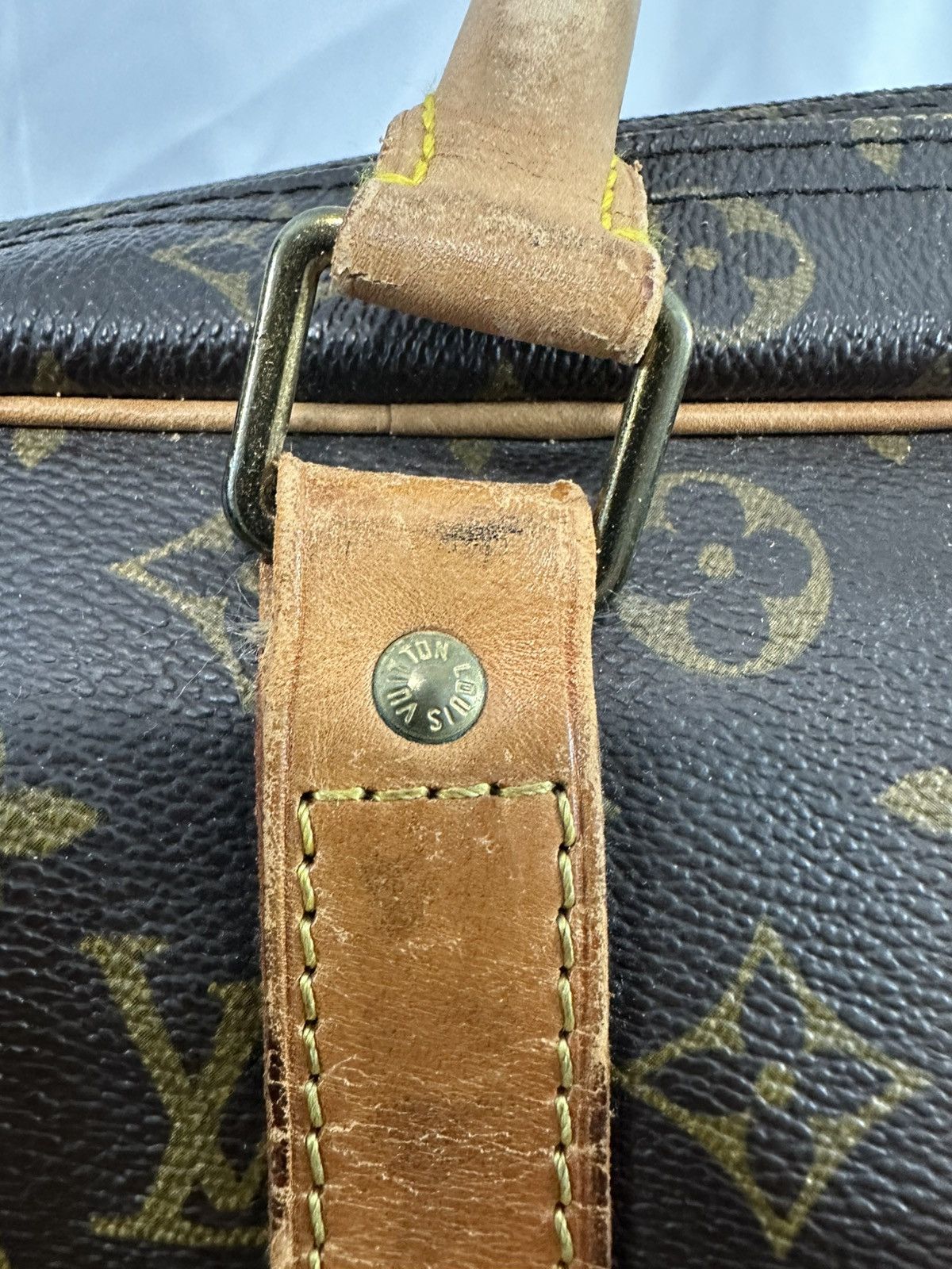 Louis Vuitton Louis Vuitton Luggage Size ONE SIZE - 5 Thumbnail