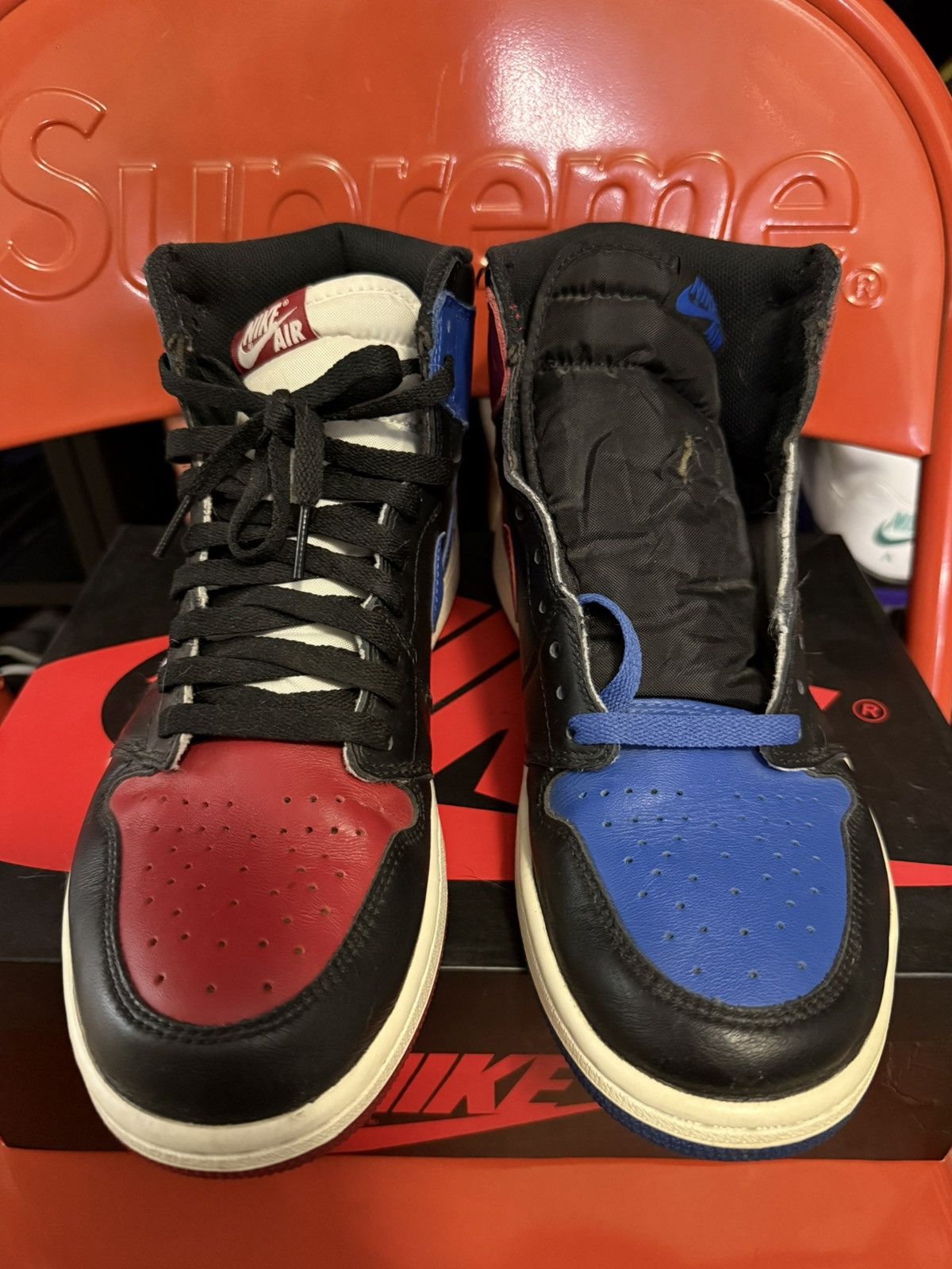 Jordan Brand Air Jordan 1 Retro High OG ‘Top 3’ Size US 10.5 / EU 43-44 - 4 Thumbnail