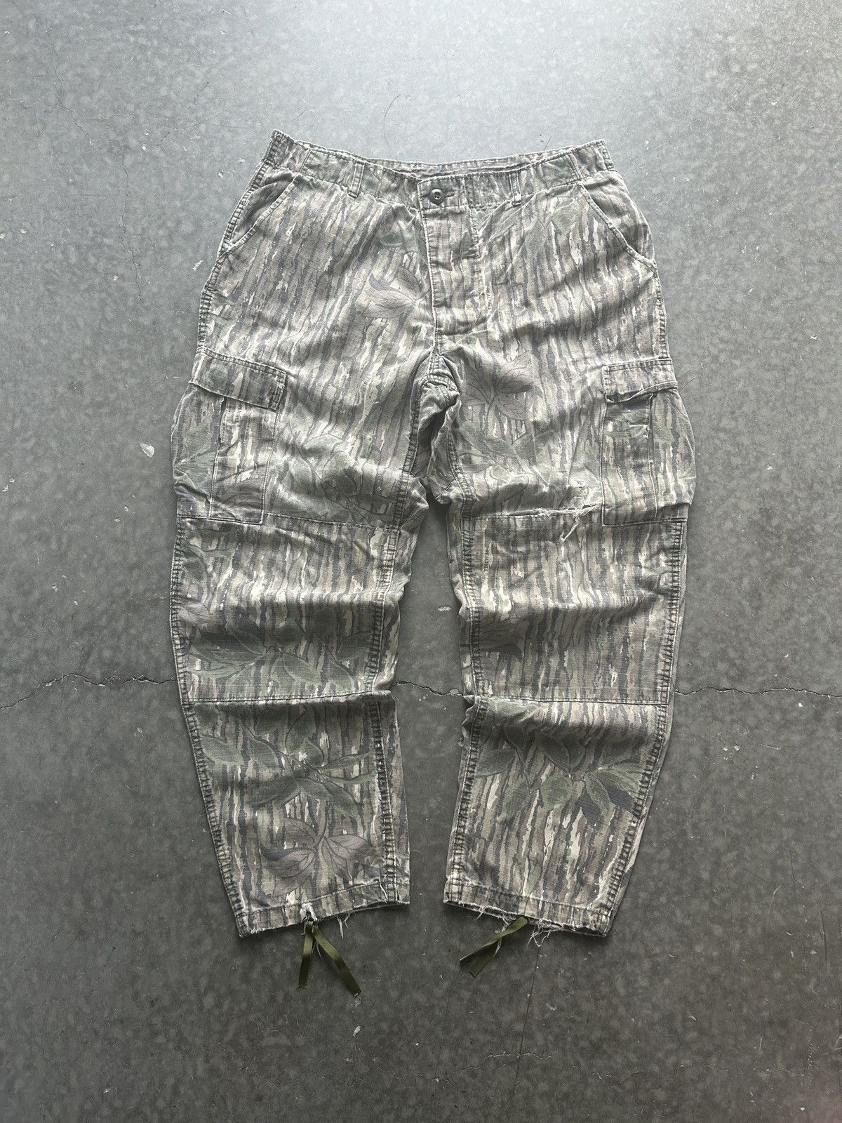 Realtree × Vintage Vintage 90s Realtree Cargo Pants Size US 36 / EU 52 - 1 Thumbnail