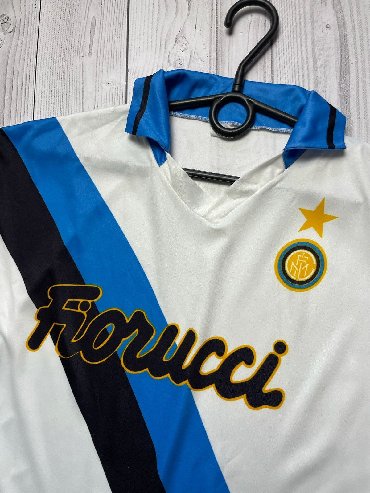 Vintage Vintage Inter soccer tee retro rare size S Size US S / EU 44-46 / 1 - 3 Thumbnail