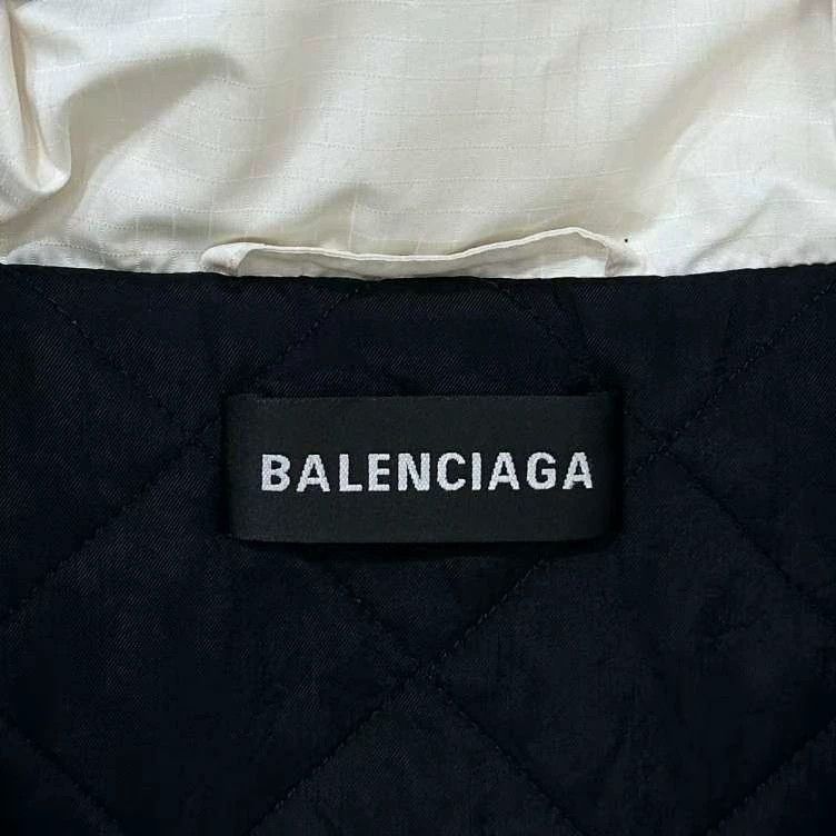 Balenciaga Balenciaga Embroidered logo cotton-padded jacket jacket Size US M / EU 48-50 / 2 - 5 Thumbnail