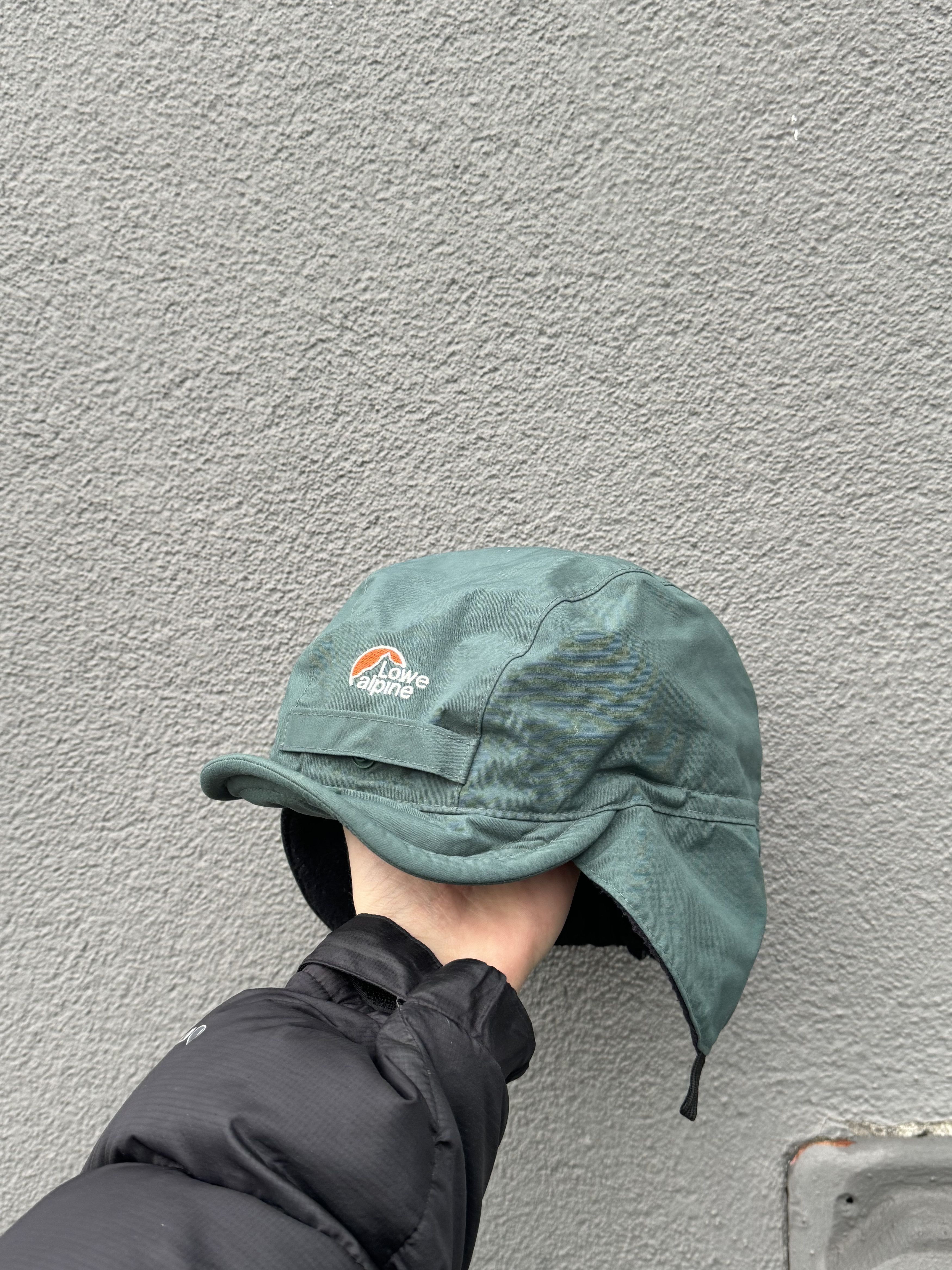 Vintage Vintage LOWE ALPINE Tracking Fleece Cap Green Size ONE SIZE - 3 Thumbnail