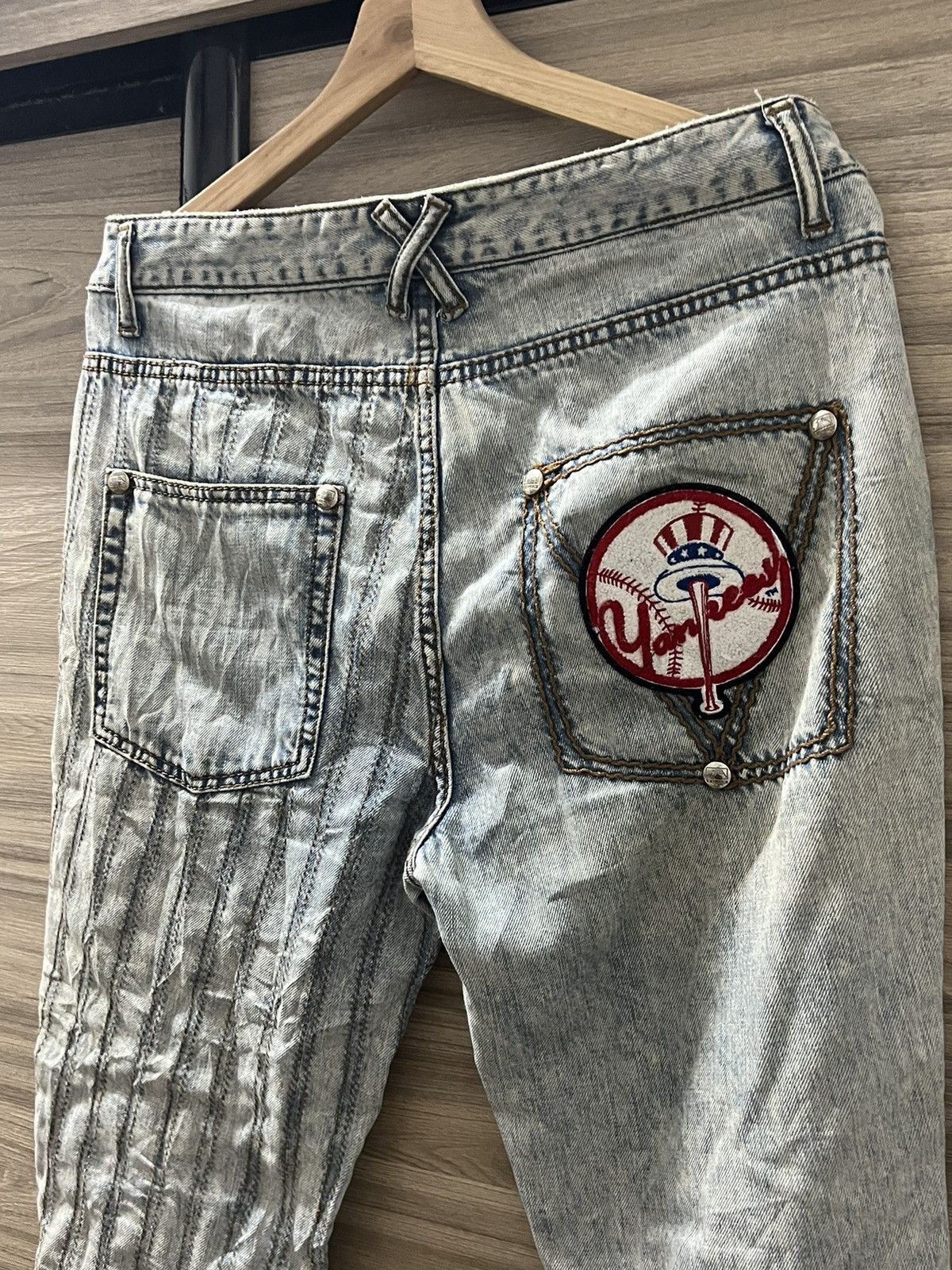 MLB × Vintage Classic jeans MLB New York Yankee pants LB 03 Size US 32 / EU 48 - 7 Thumbnail