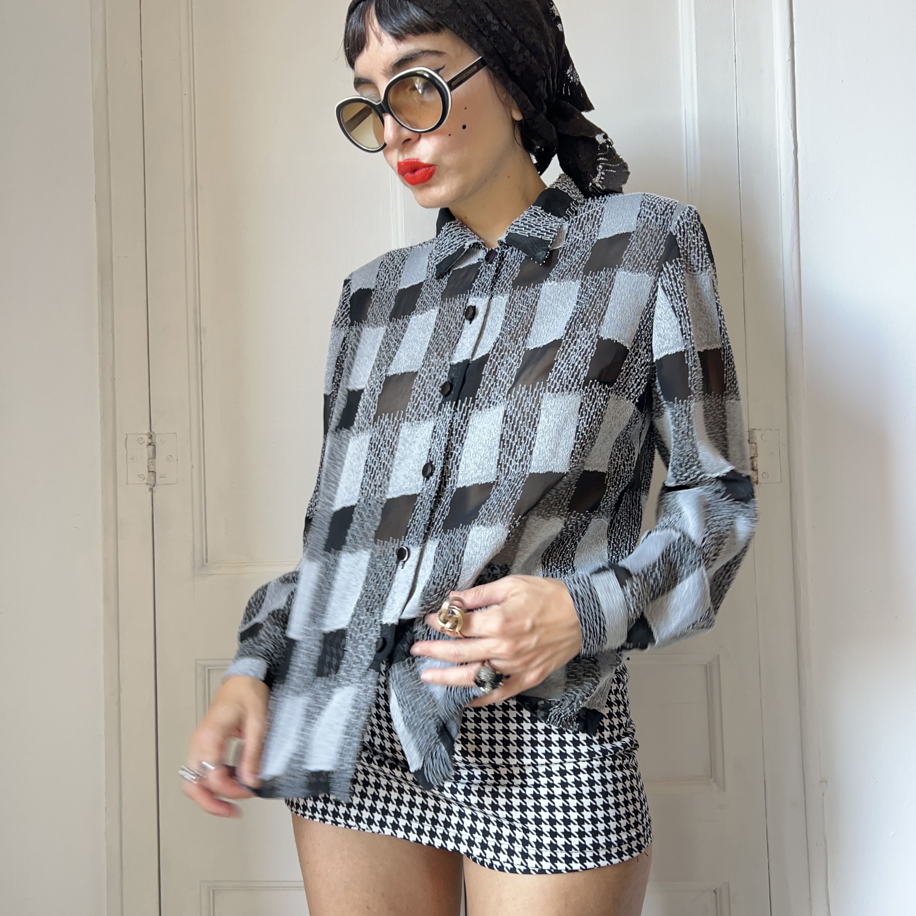 Vintage Vintage 90s Sheer Checkered Monochrome Blouse Size L / US 10 / IT 46 - 6 Thumbnail