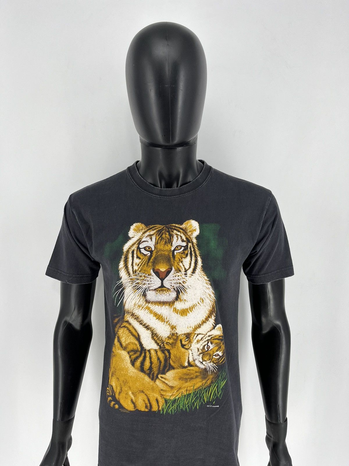 Vintage Vintage Y2K 90s Tiger Face Boxy Fit Tee Zip It London Size US M / EU 48-50 / 2 - 5 Thumbnail