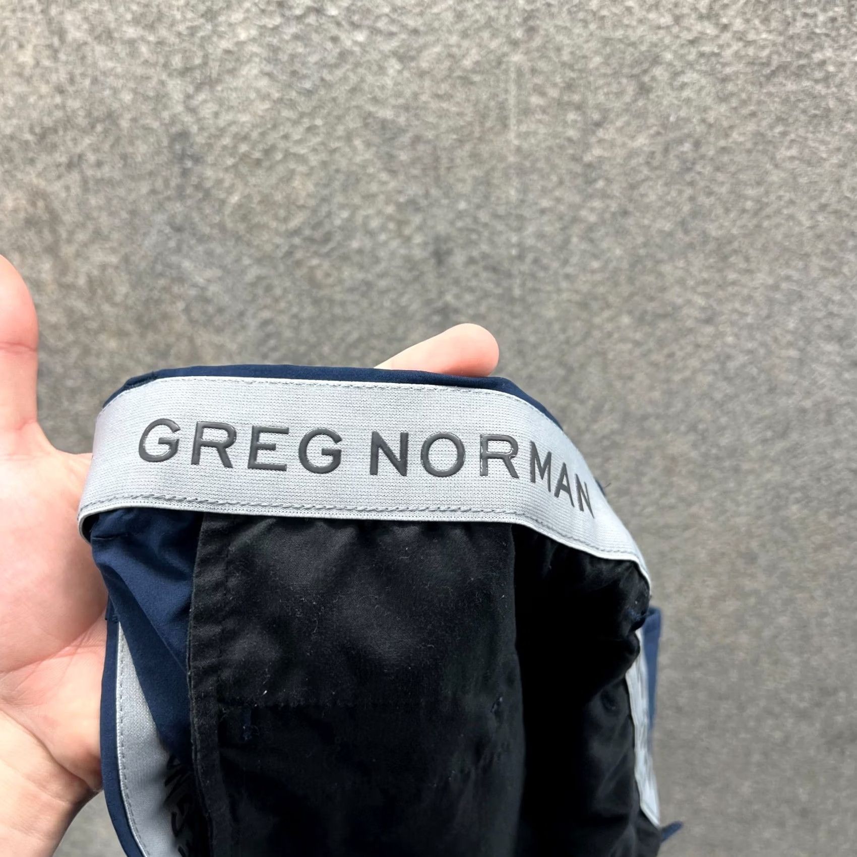 Vintage VINTAGE Greg Norman Shorts Mens 38 Blue Navy Chino Flat Front Golf Golfer Stretch Soft Shirt Size US 38 / EU 54 - 3 Thumbnail