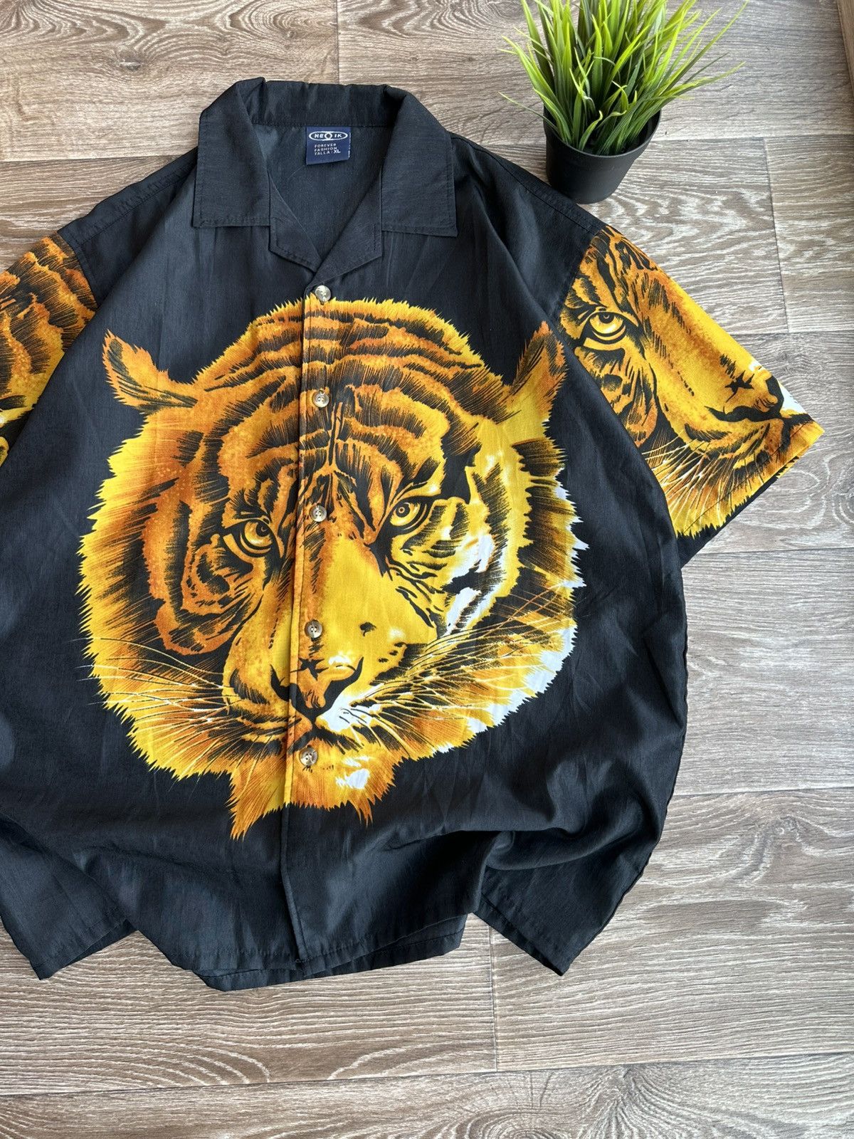 Vintage 🔥 Crazy Vintage Animal Tiger Button Up Shirt Hawaiian Anime Size US XL / EU 56 / 4 - 3 Thumbnail