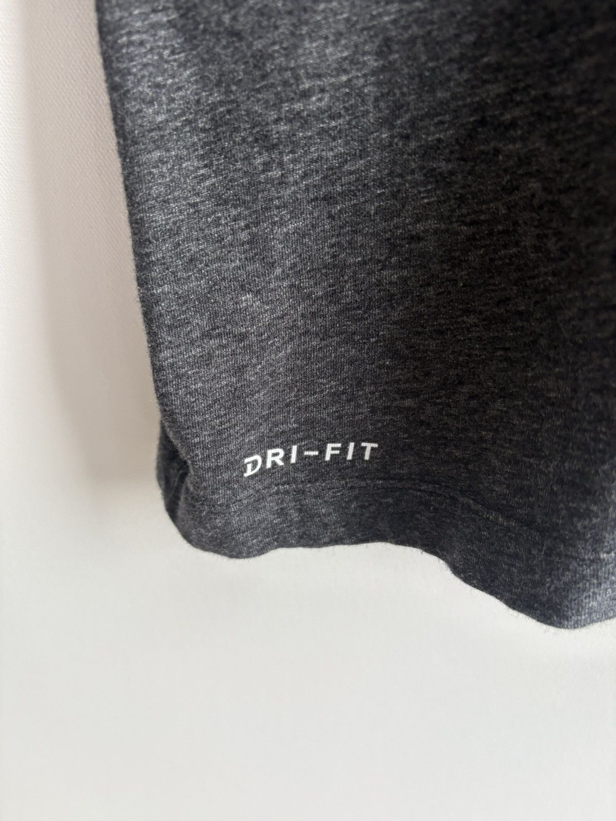 Nike Nike Dri-fit Streetwear Hype Gray Baggy 2XL T-shirt Size US XXL / EU 58 / 5 - 4 Thumbnail